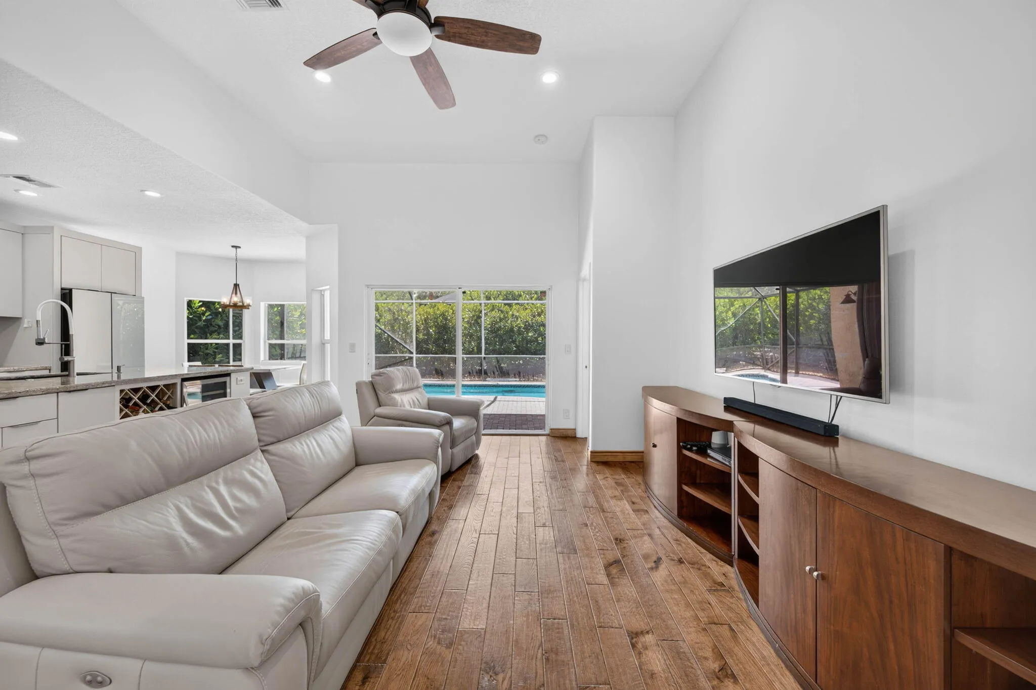 11026 NW 62ND Court