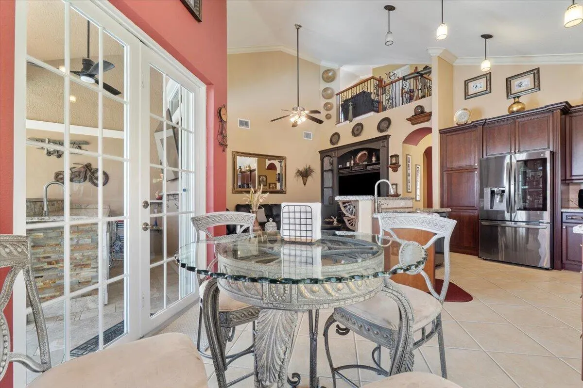 12390 NW 78th Manor