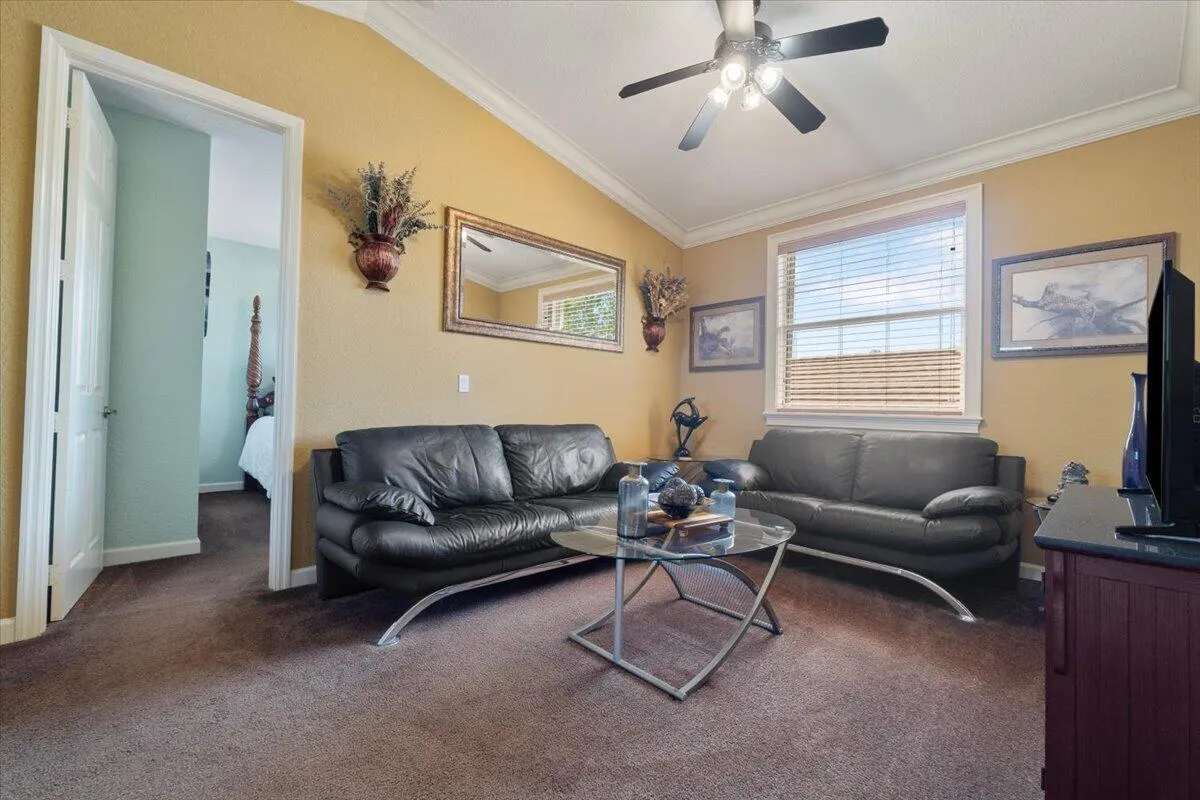 12390 NW 78th Manor