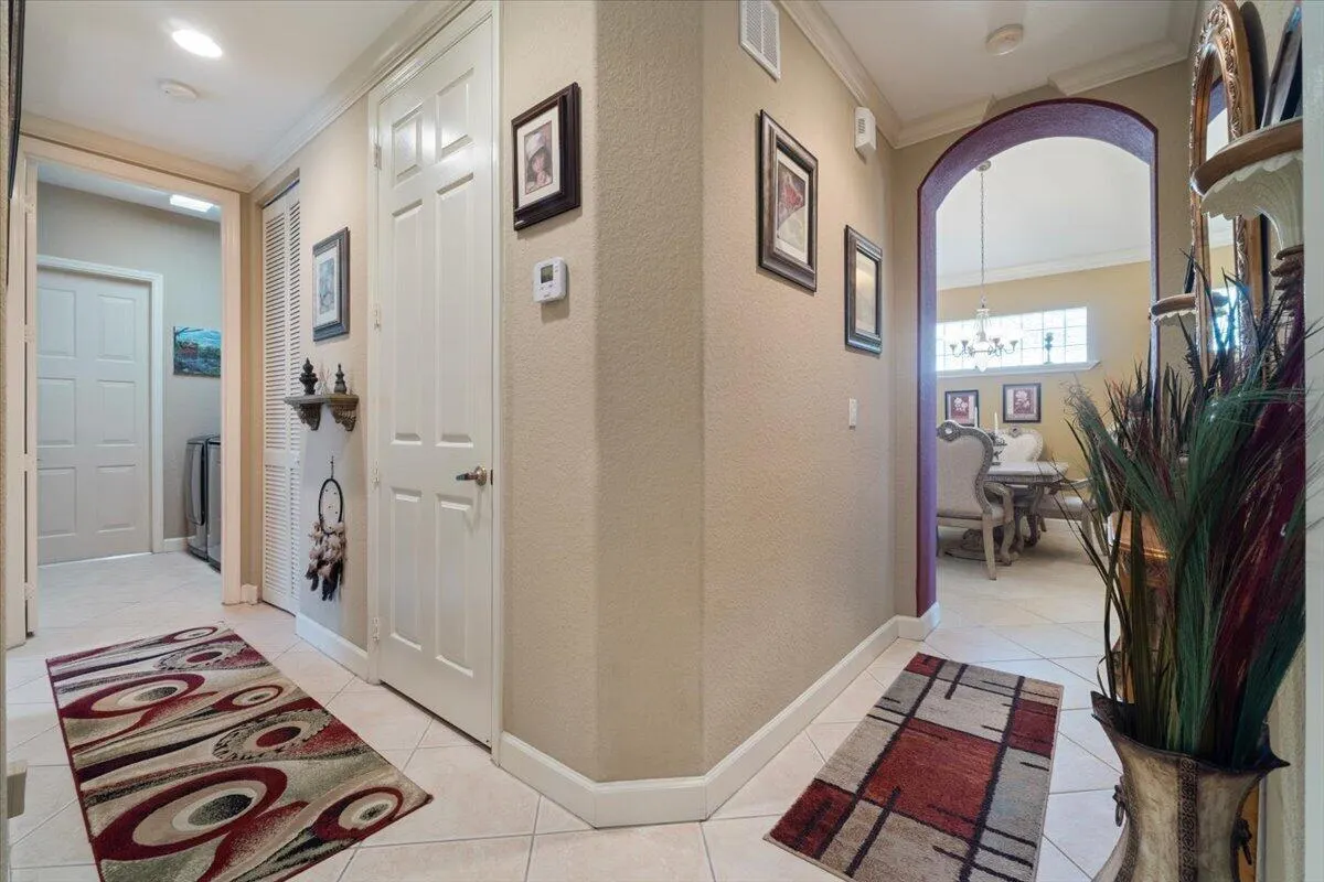 12390 NW 78th Manor