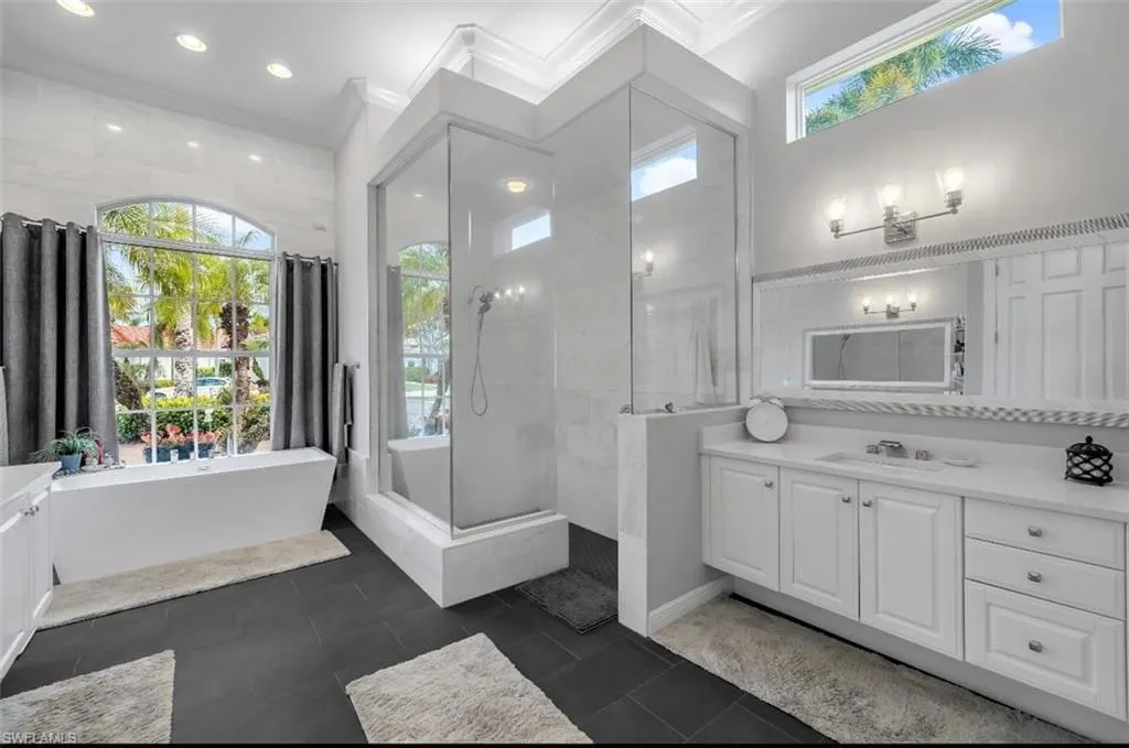 2721 Olde Cypress Drive