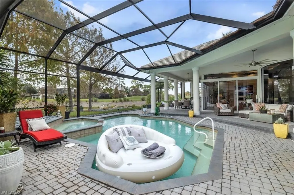 2721 Olde Cypress Drive