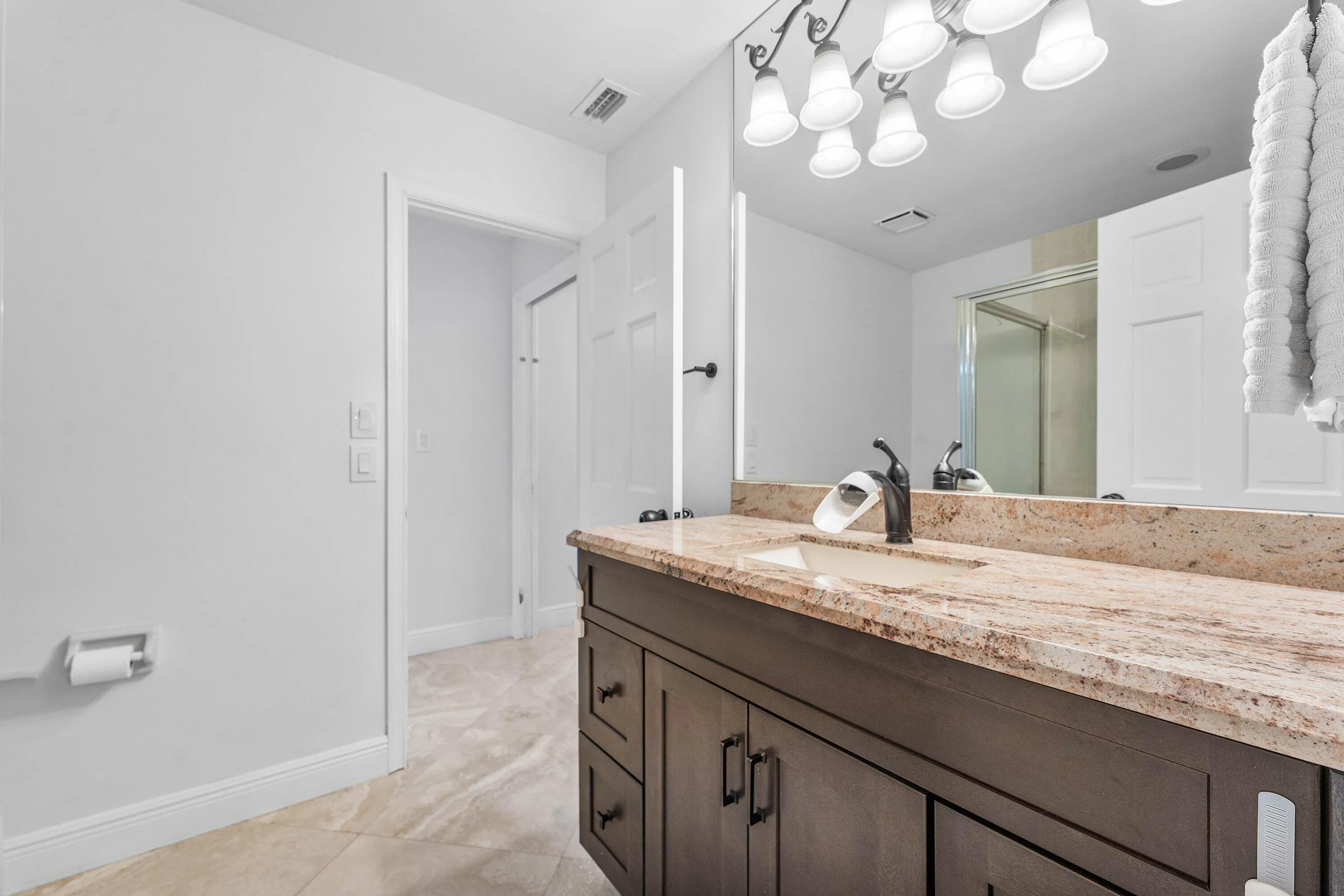 6911 ANNAPOLIS Court