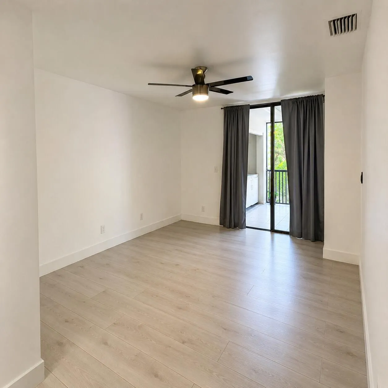 2540 N CARAMBOLA Circle N #1831