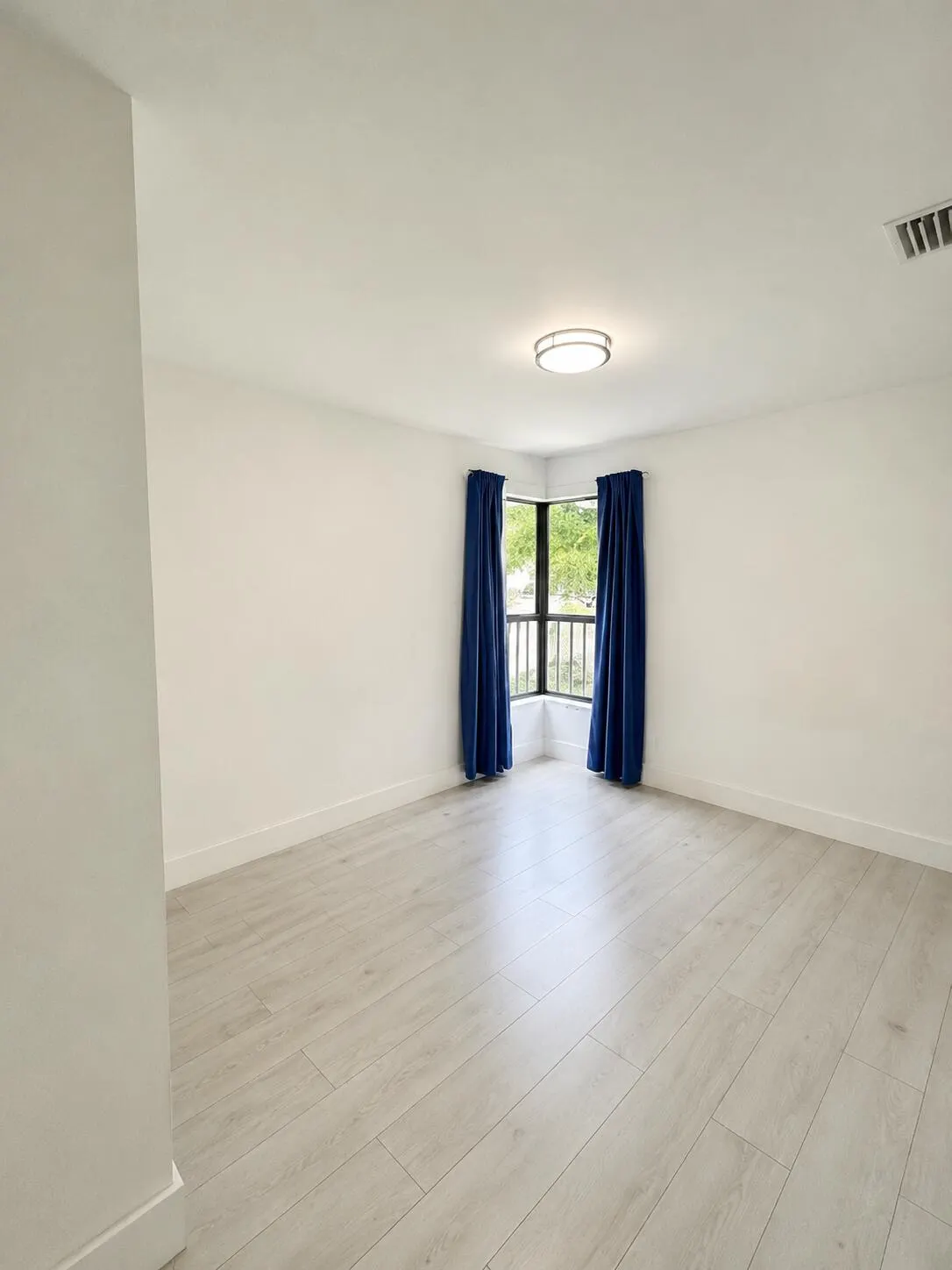 2540 N CARAMBOLA Circle N #1831