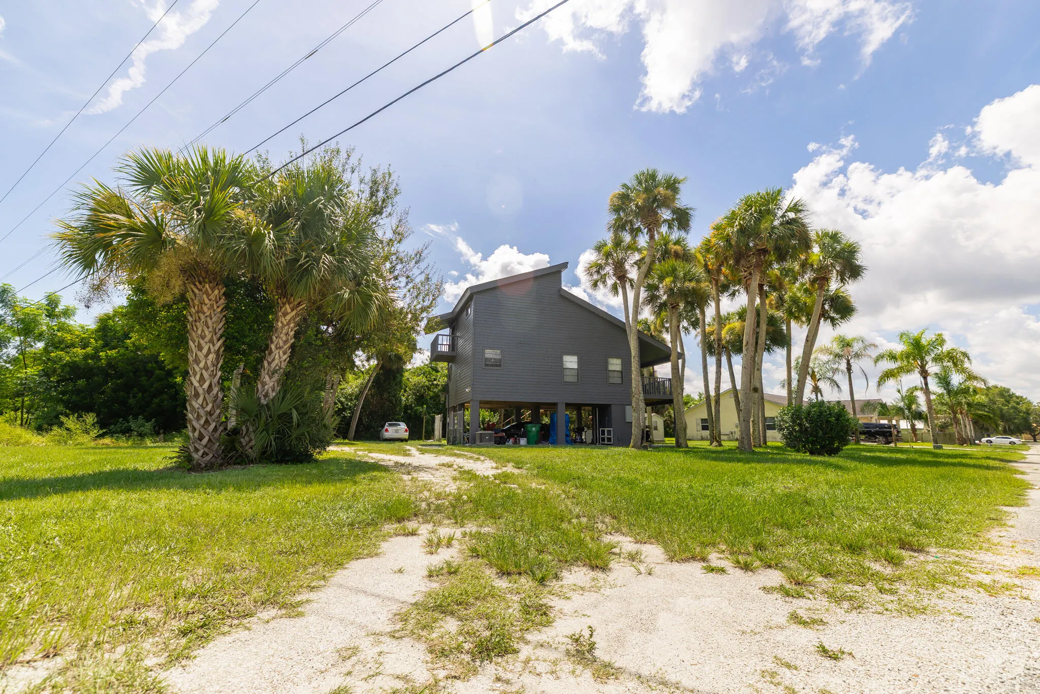 1017 Sabal Palm Drive