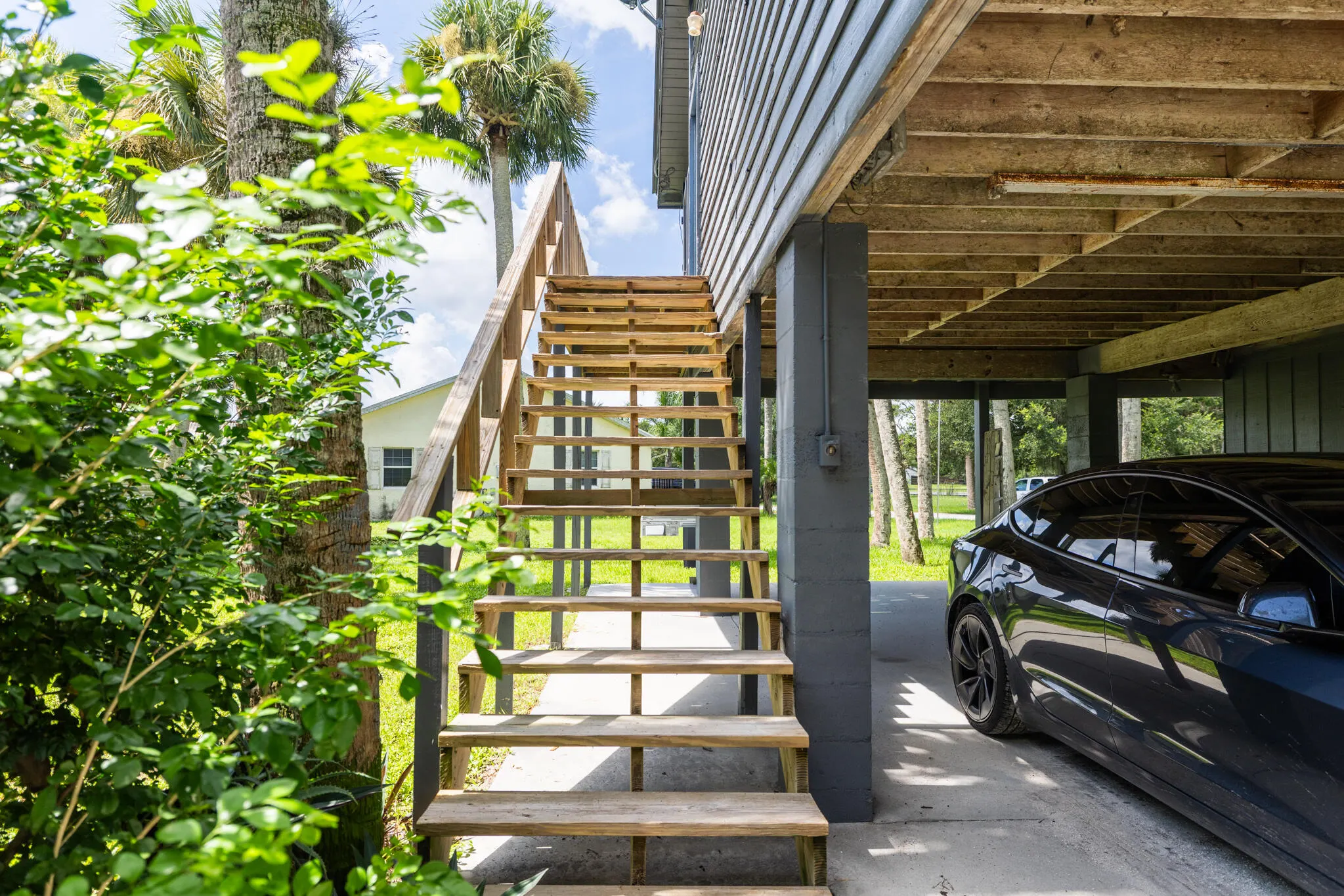 1017 Sabal Palm Drive