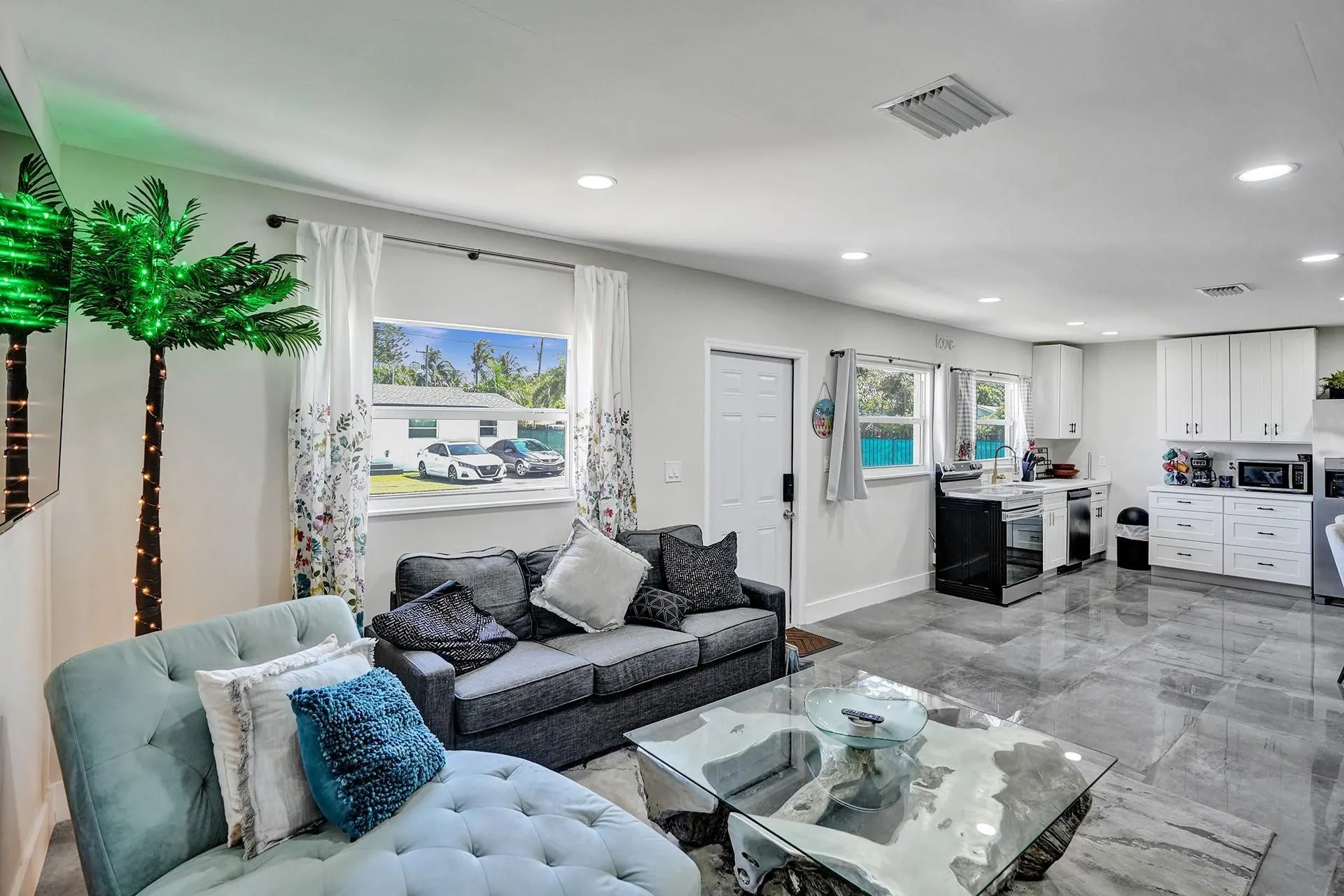 8047 NW 1st Place