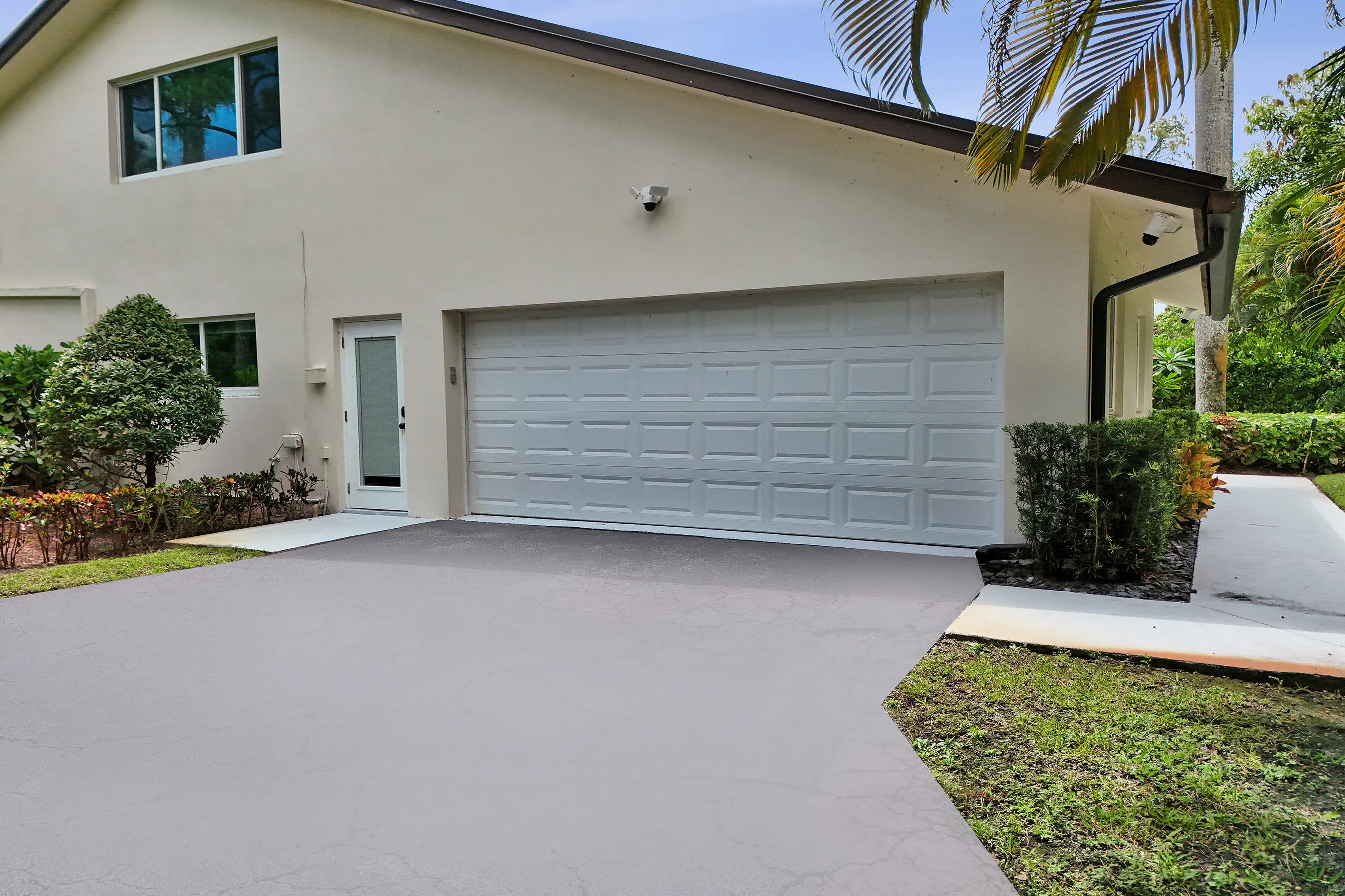 6146 NW 66TH Avenue