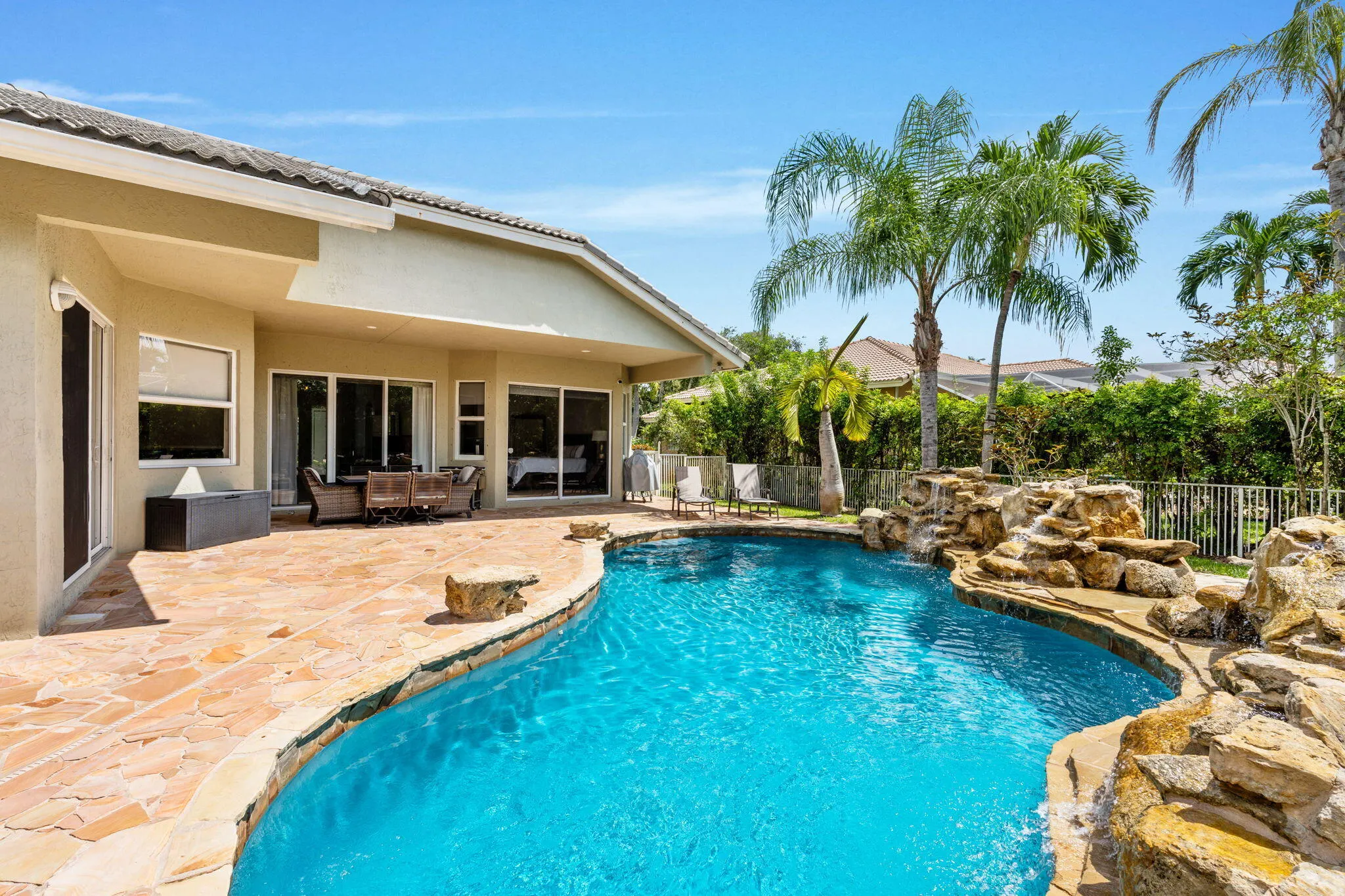 10668 NW 69TH Street