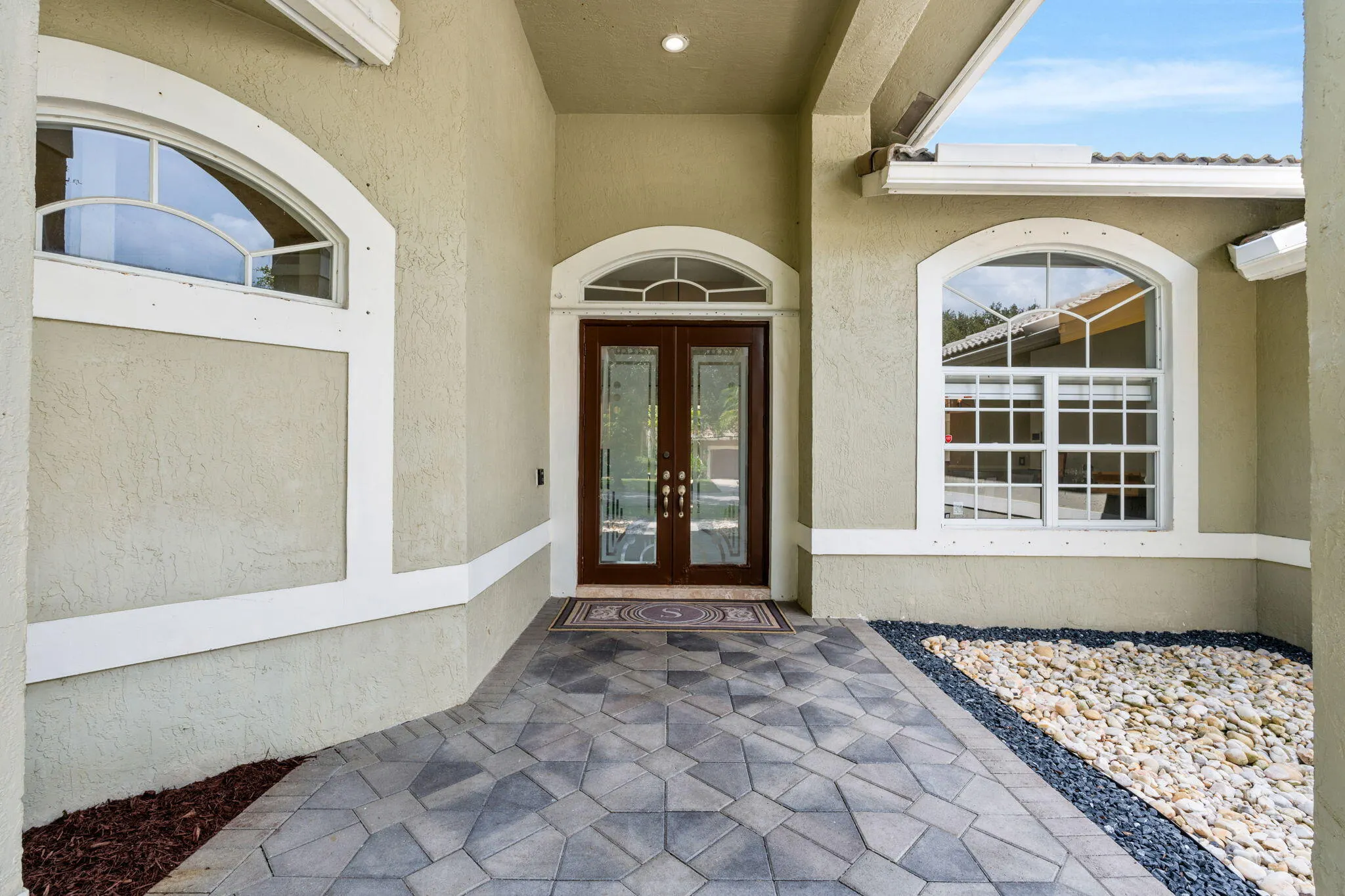 10668 NW 69TH Street