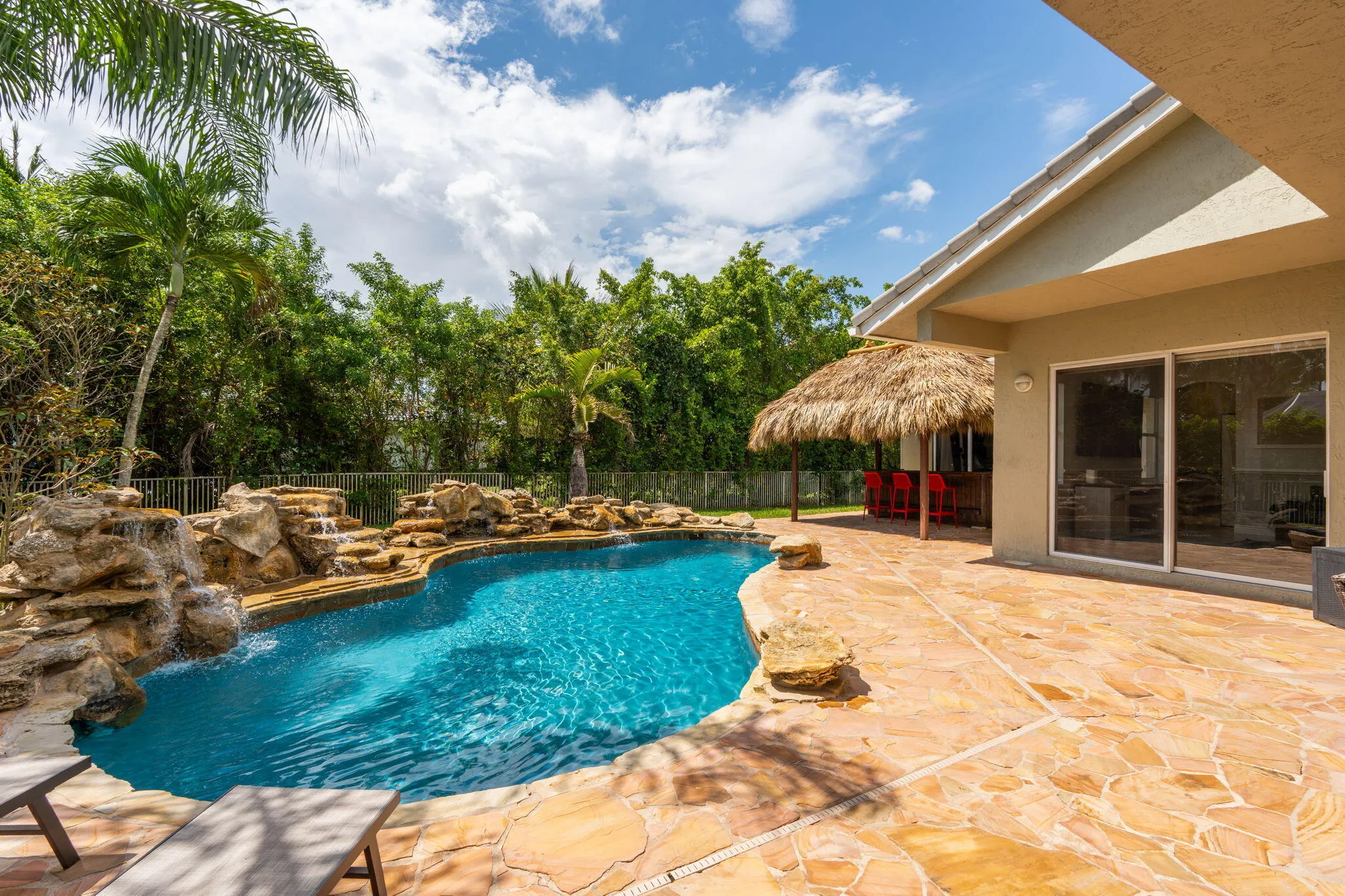 10668 NW 69TH Street