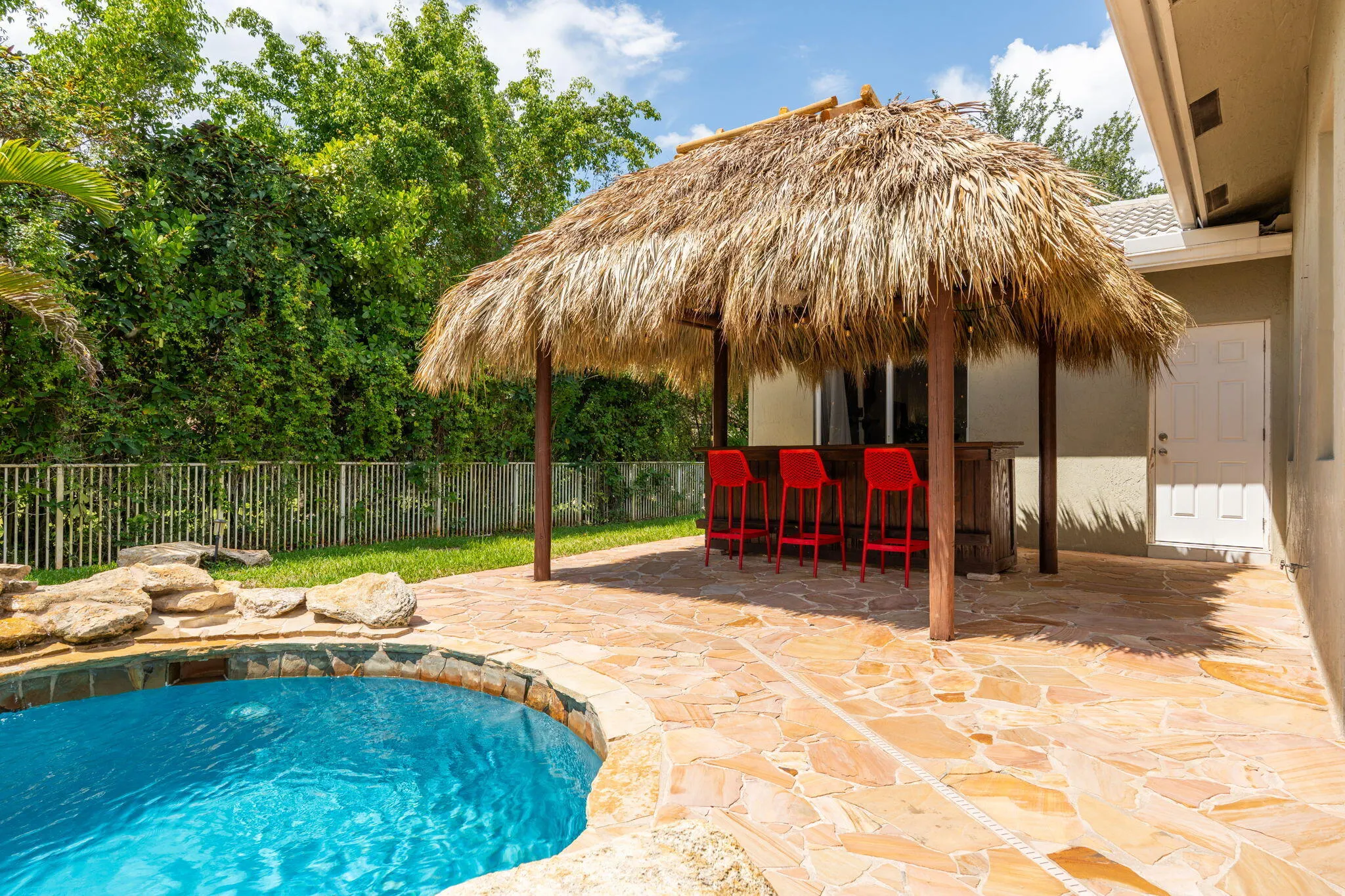 10668 NW 69TH Street