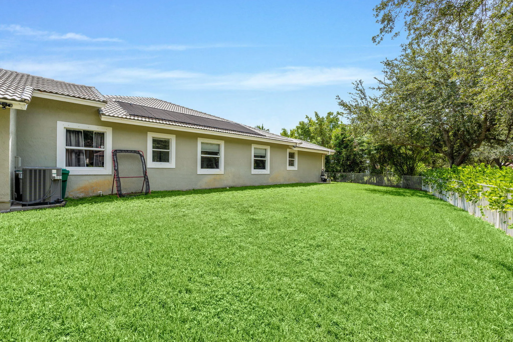 10668 NW 69TH Street