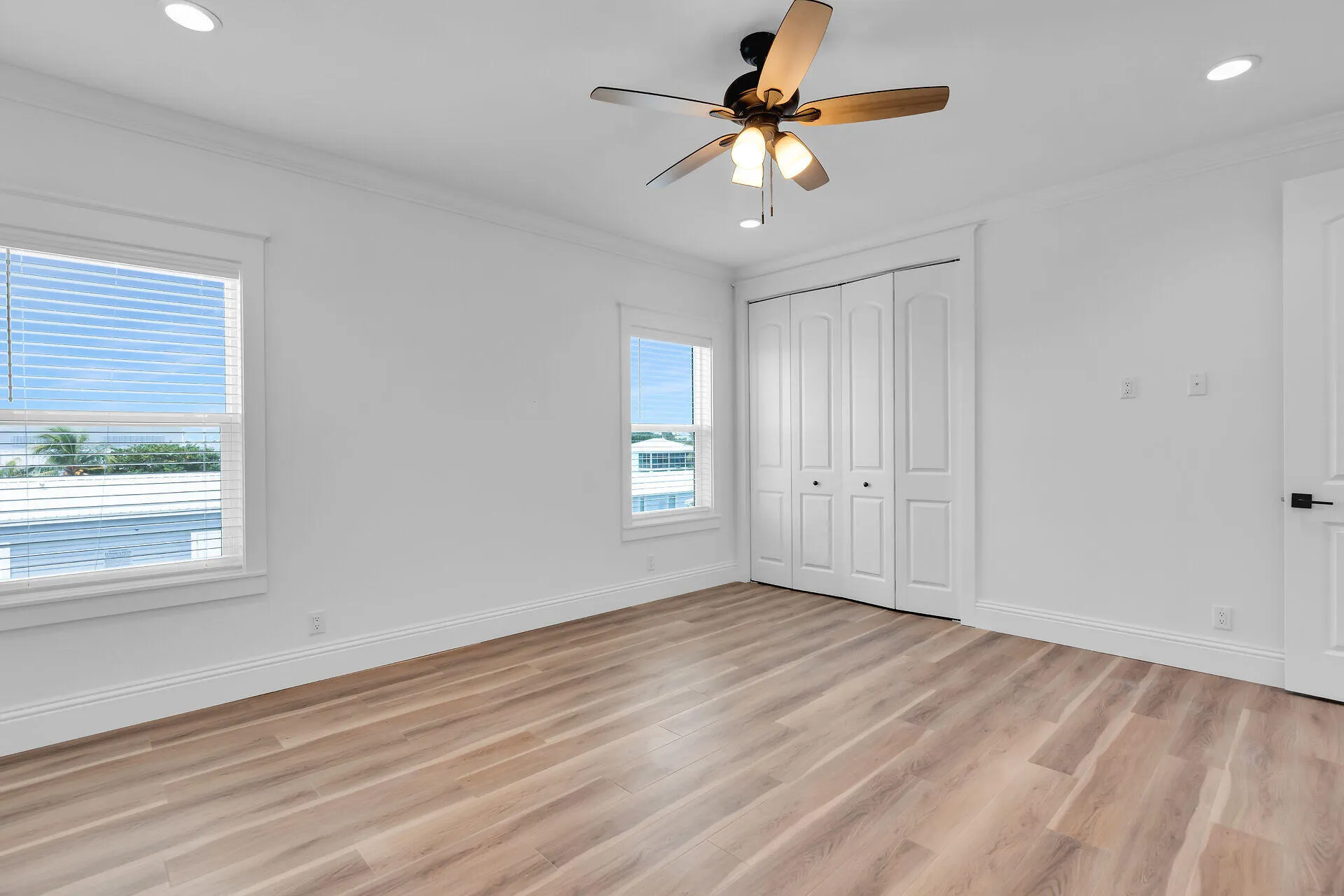 1157 91ST COURT OCEAN