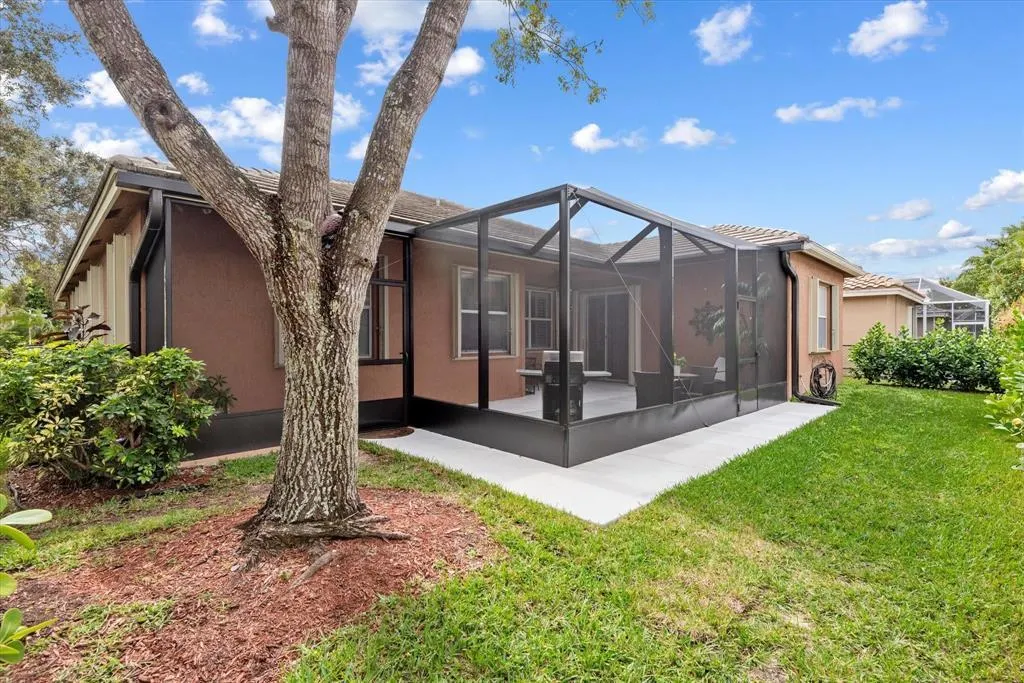 5877 NW 73RD Court