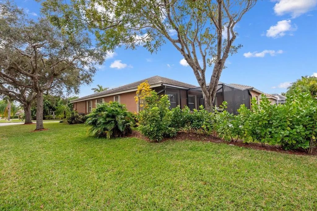 5877 NW 73RD Court