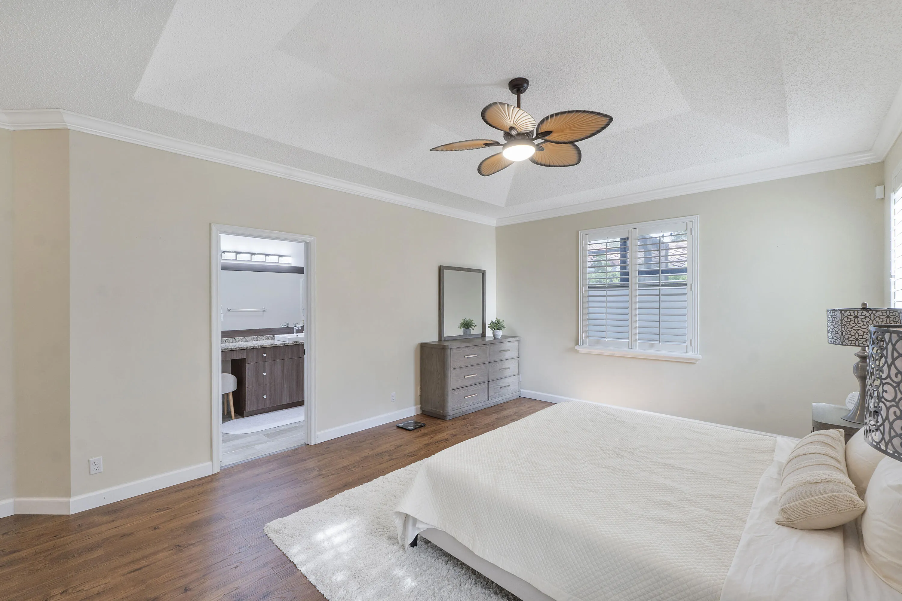 5877 NW 73RD Court