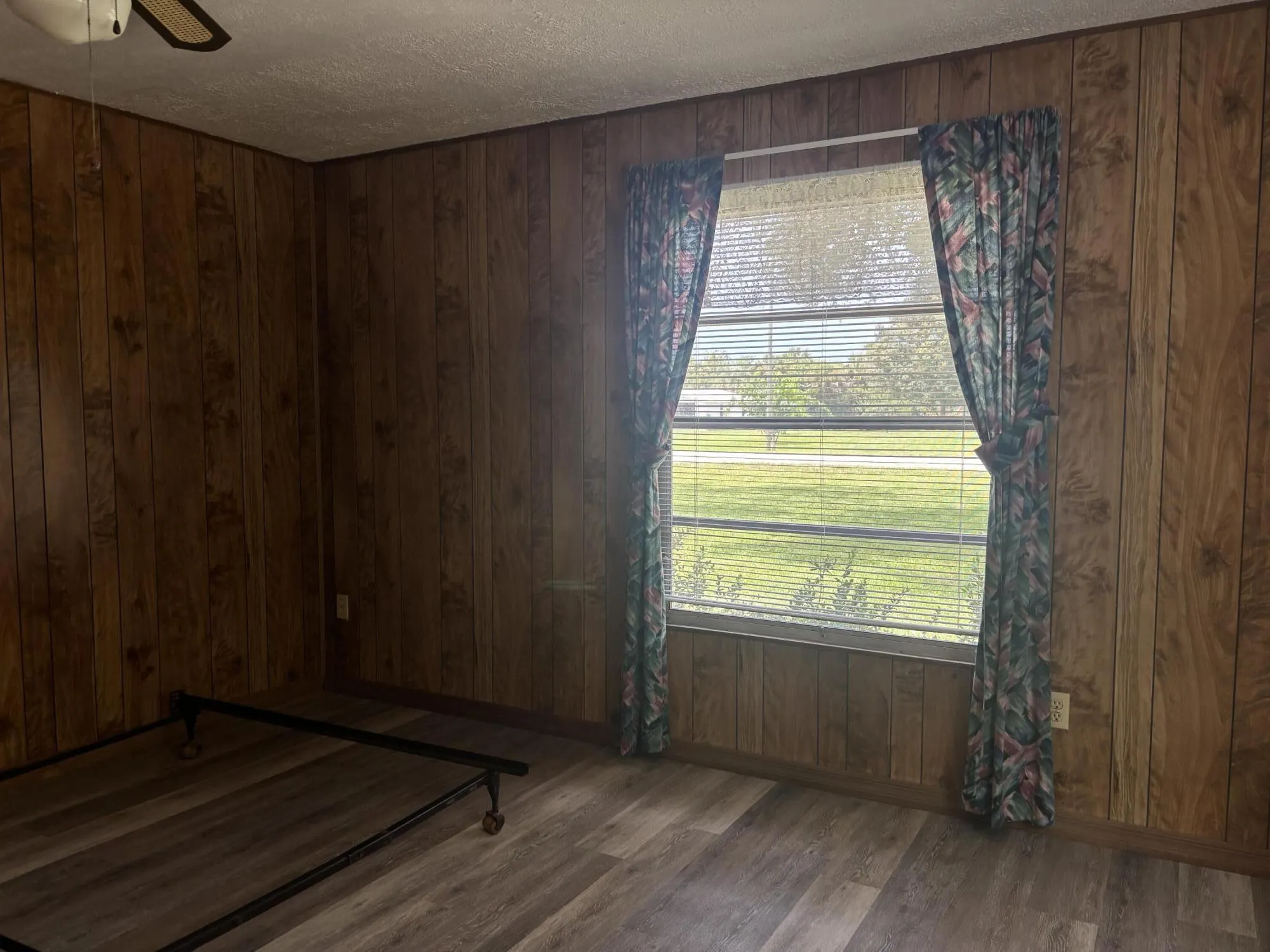 1214 ALLIGATOR Road