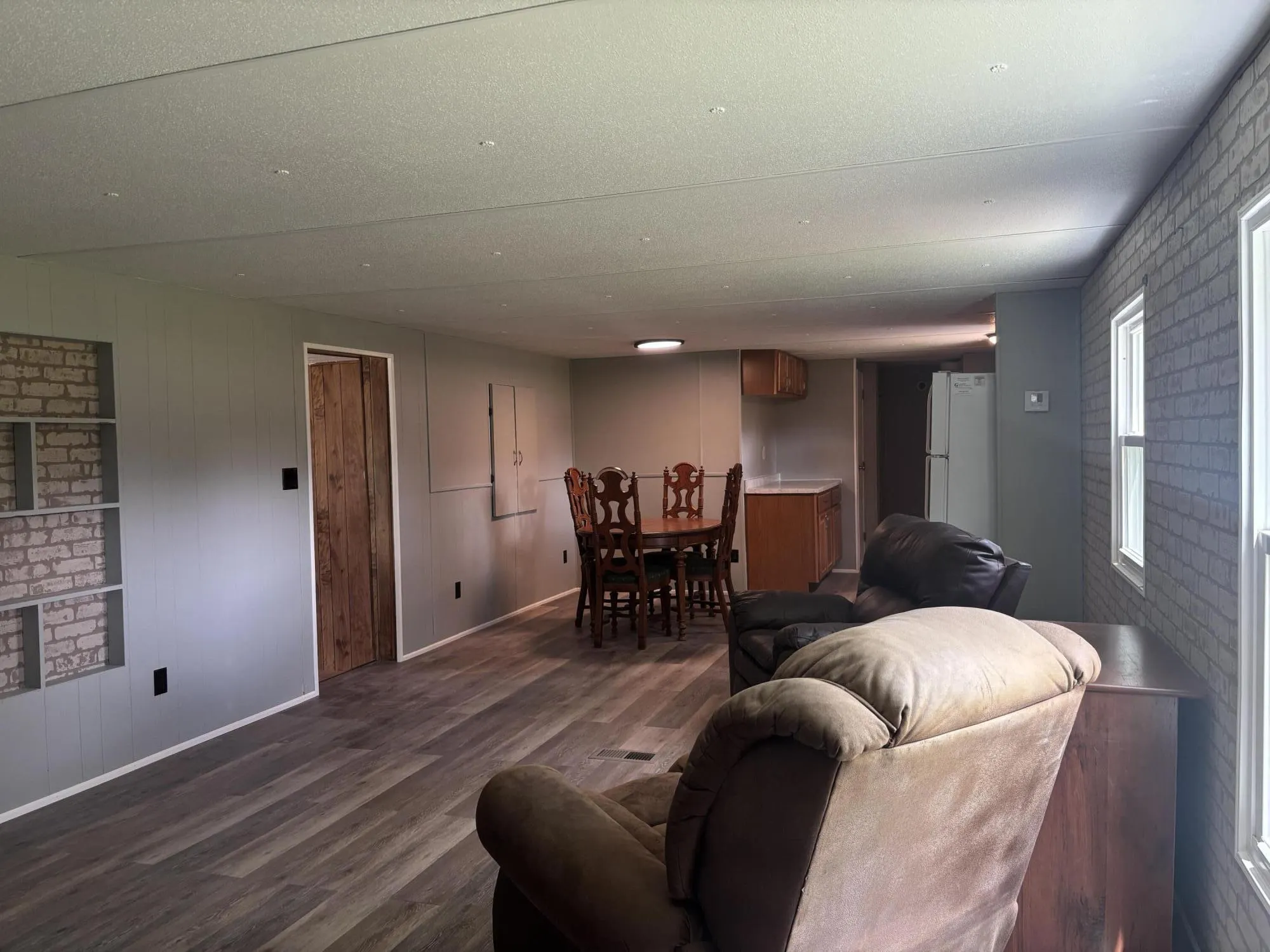 1214 ALLIGATOR Road