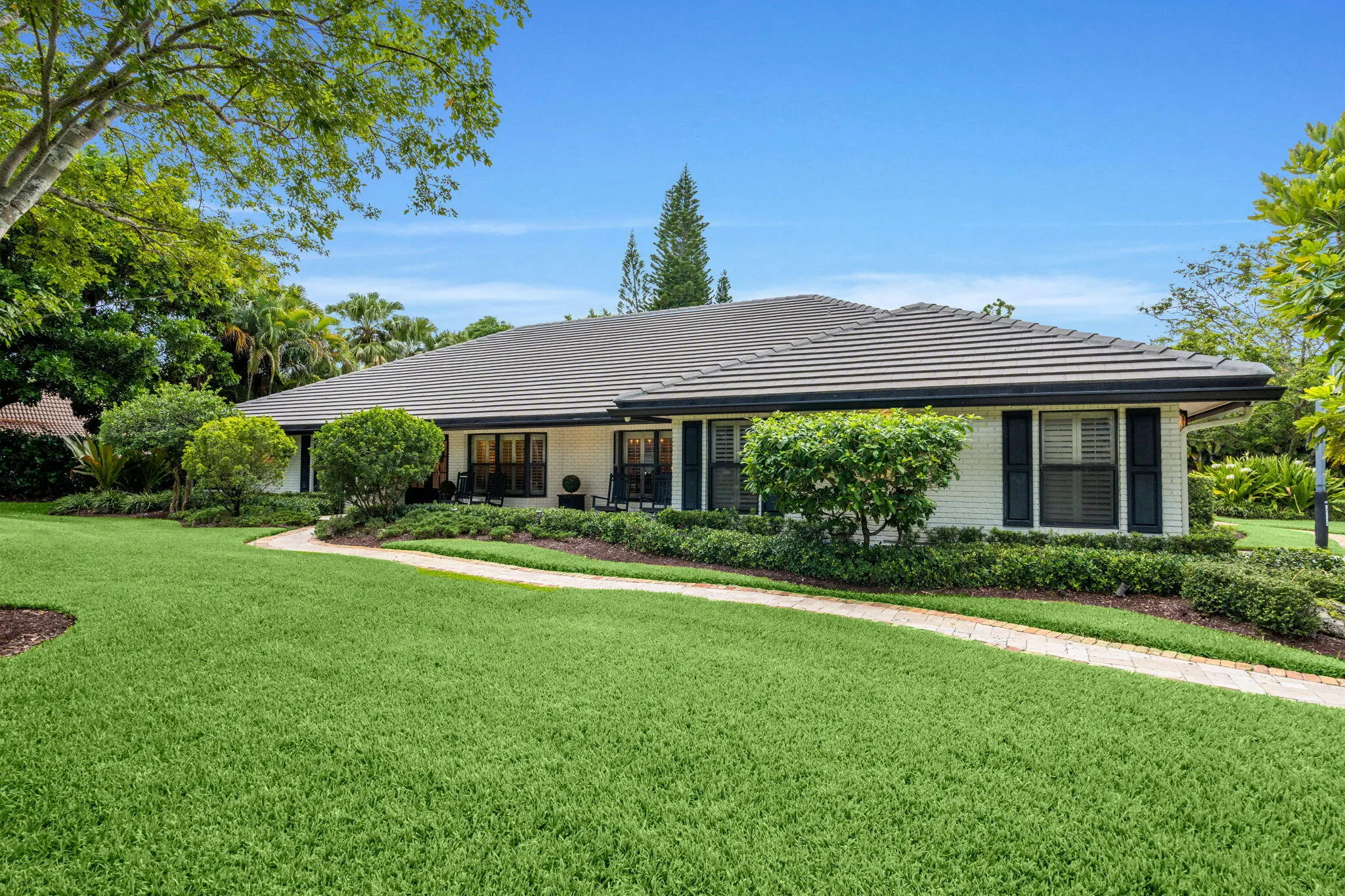 7321 E CYPRESSHEAD Drive