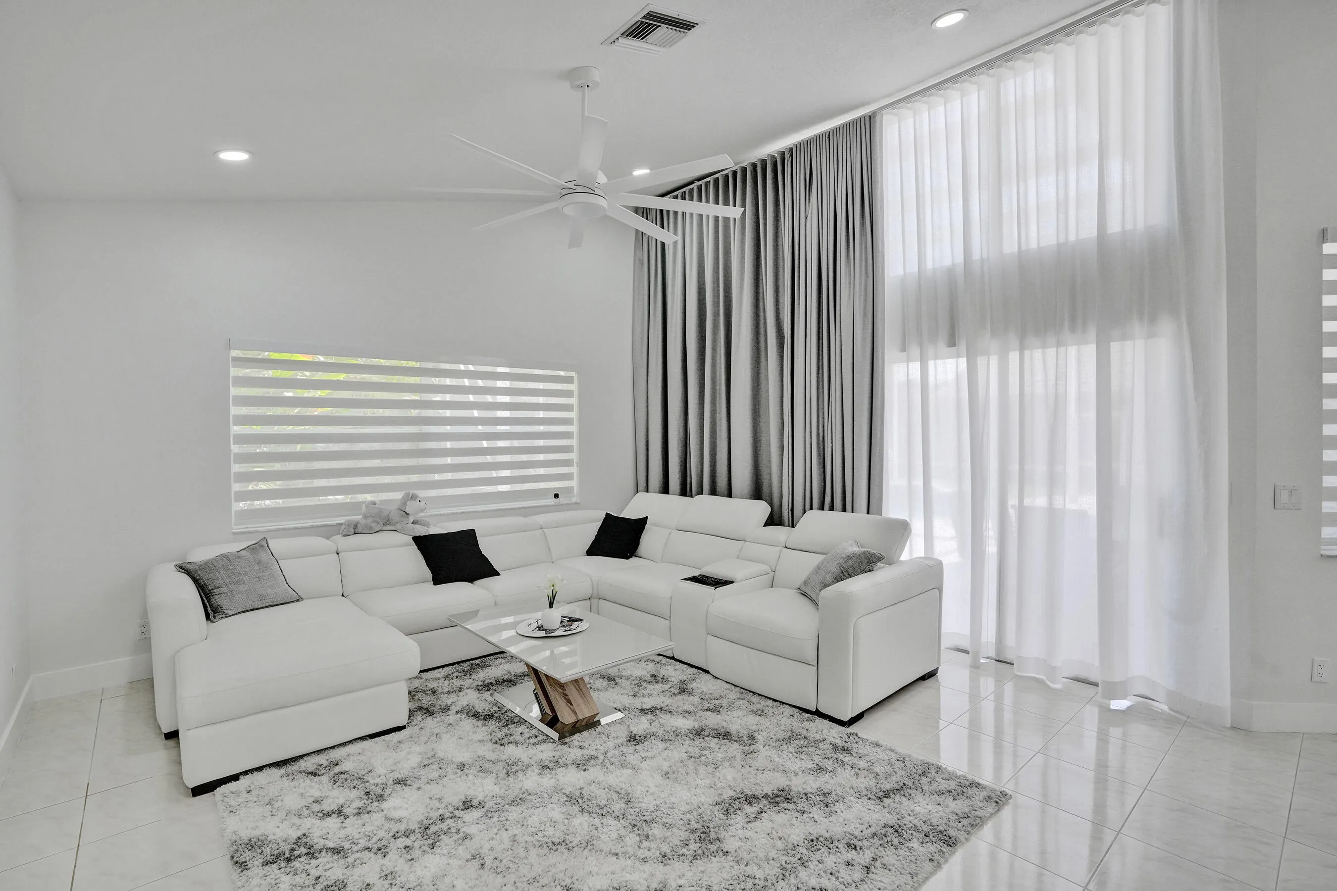 6020 NW 61ST Manor