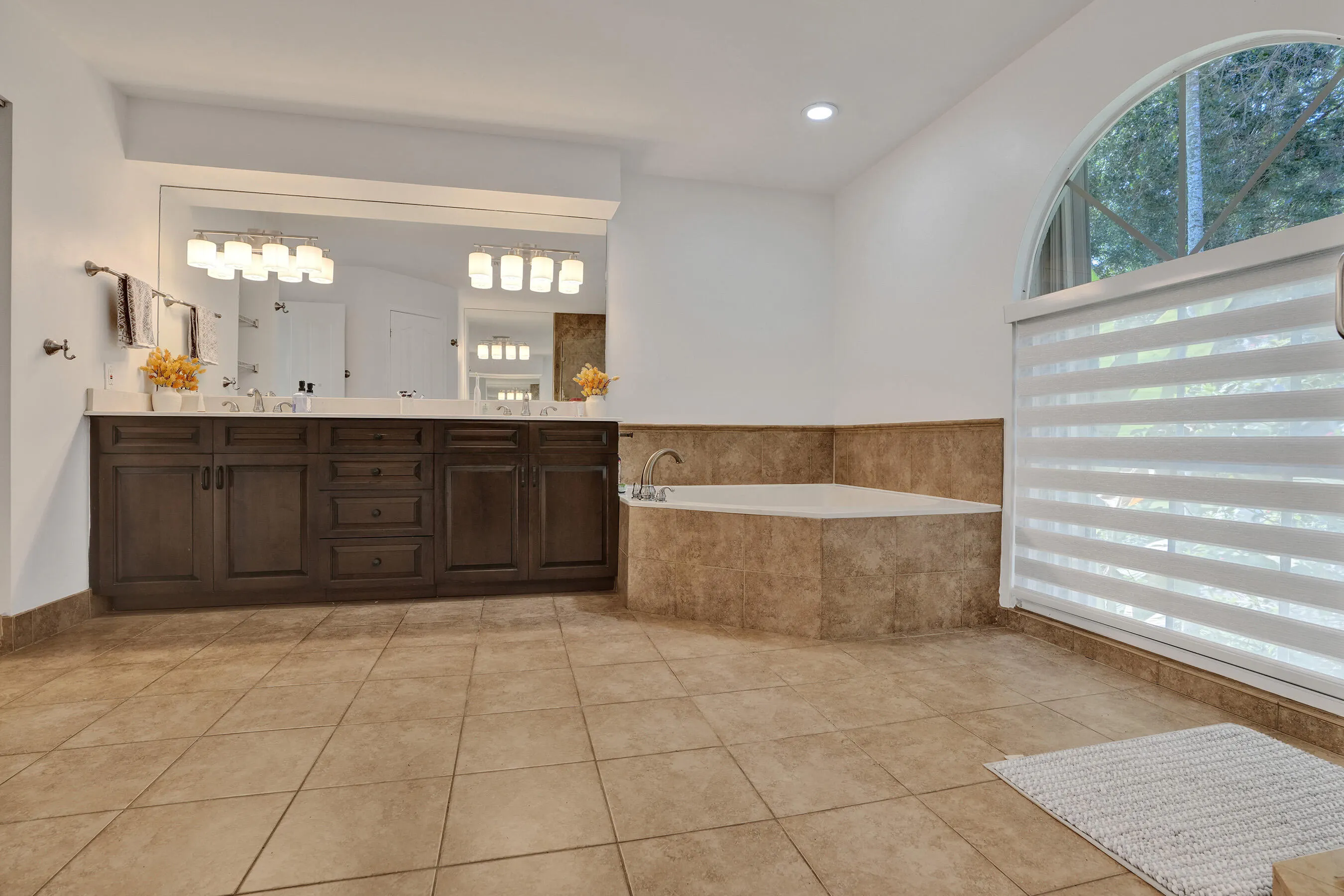 6020 NW 61ST Manor