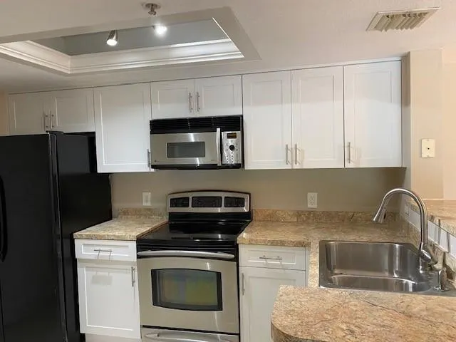 5061 Wiles Road #205
