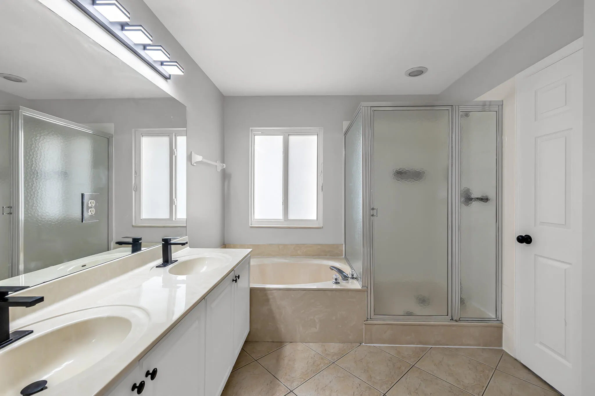 5109 STAGECOACH Drive