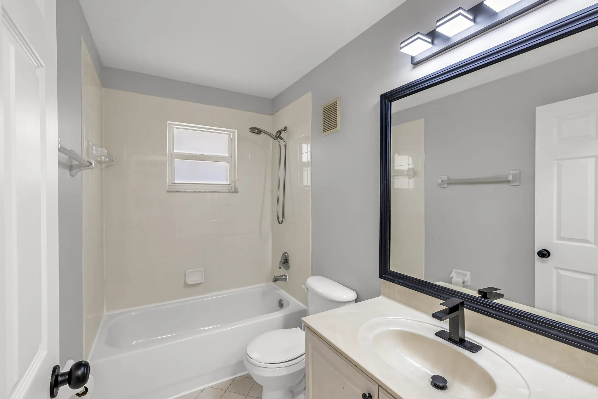 5109 STAGECOACH Drive