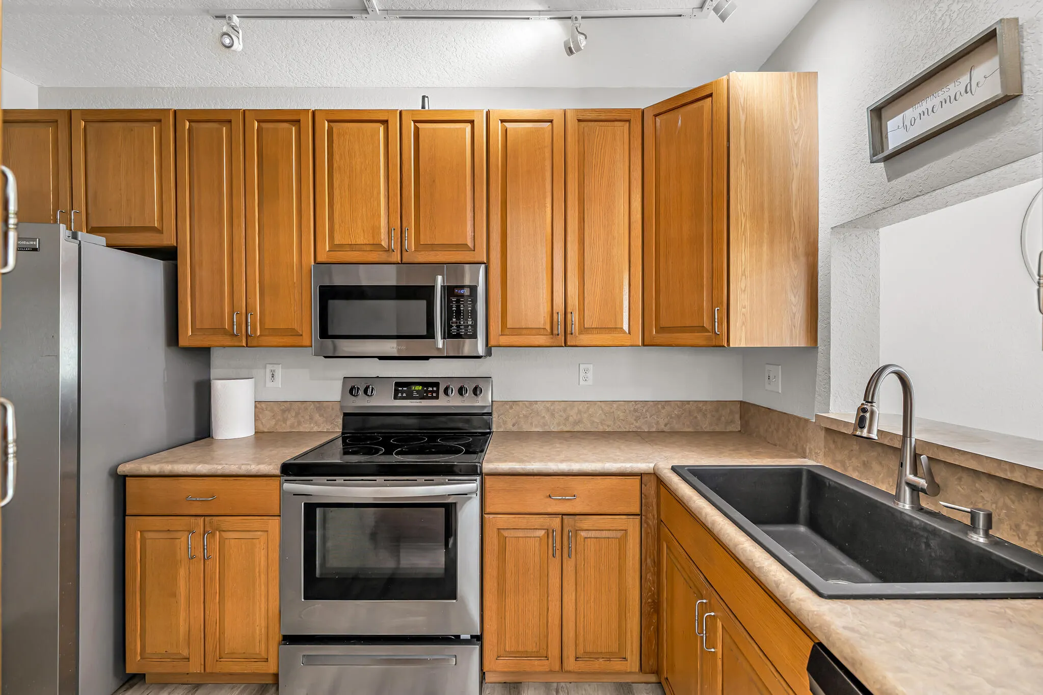 5109 STAGECOACH Drive