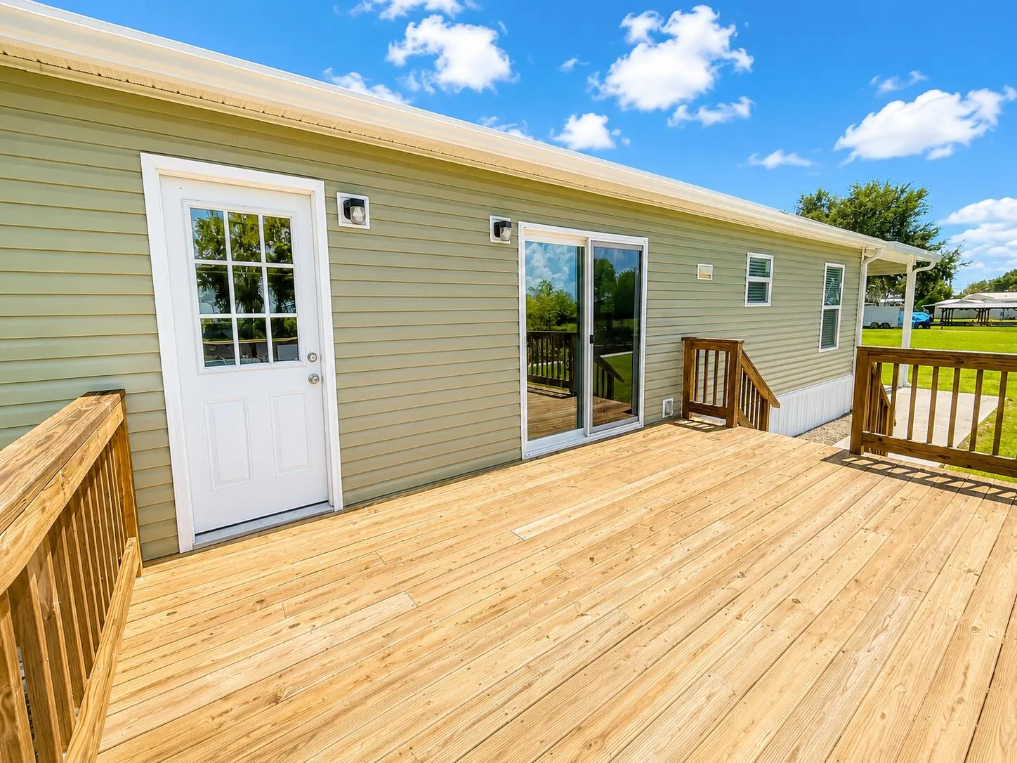 1121 ORANGE Loop