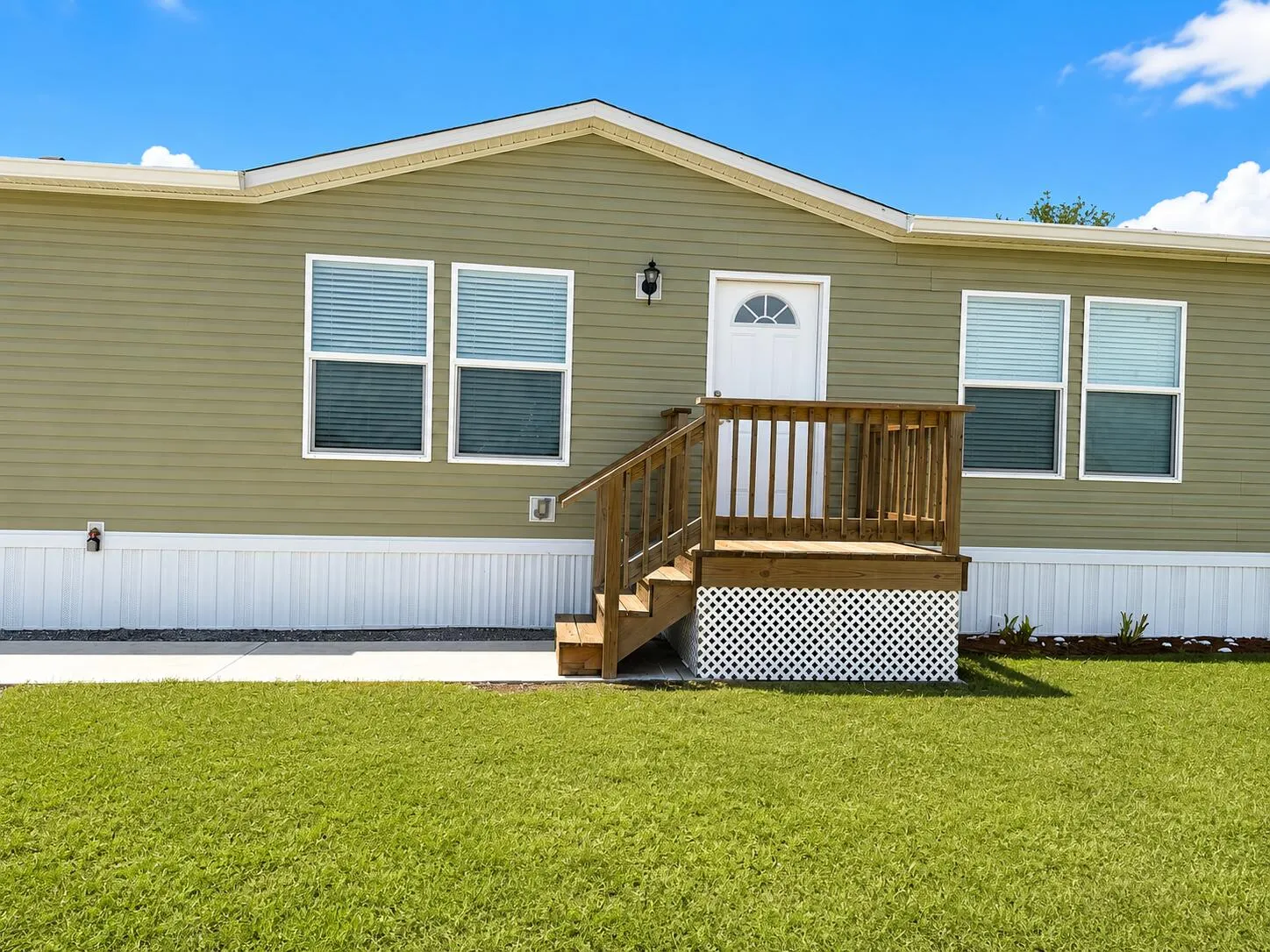 1121 ORANGE Loop