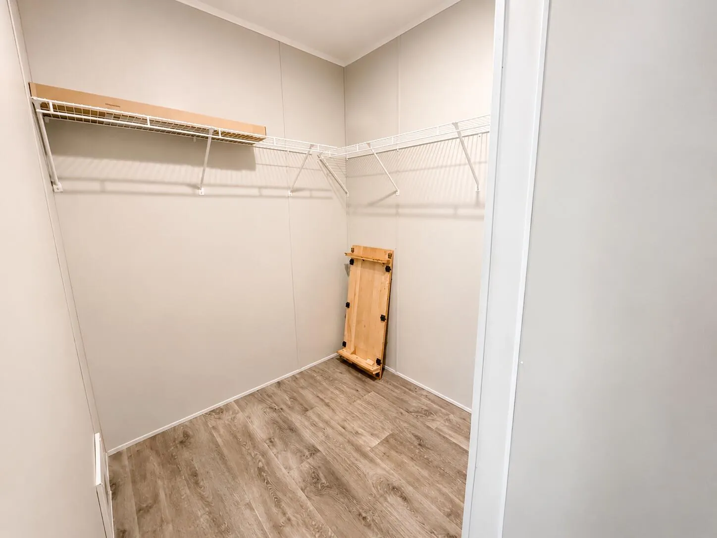 1121 ORANGE Loop