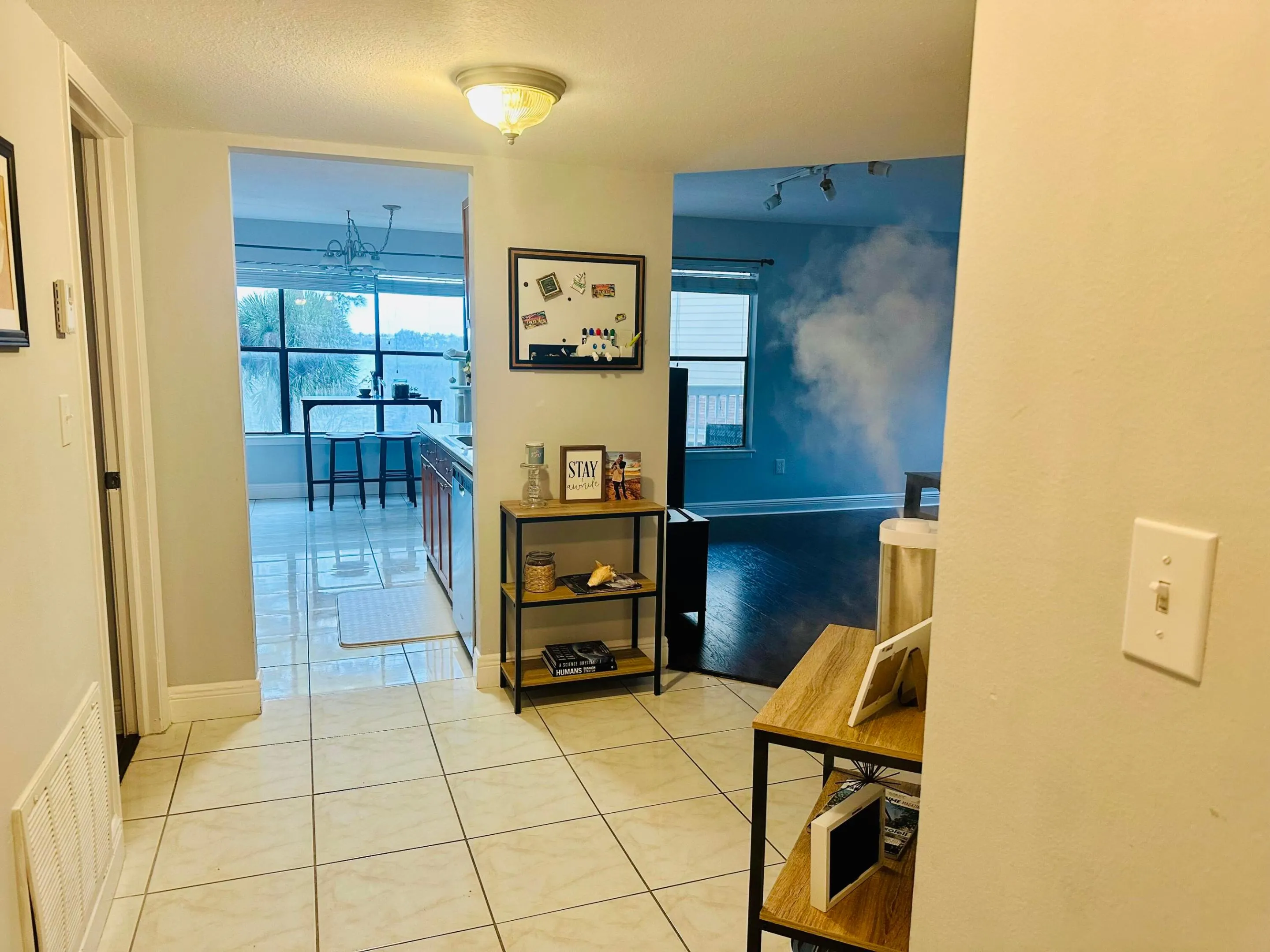 225 S TROPICAL Trail #320