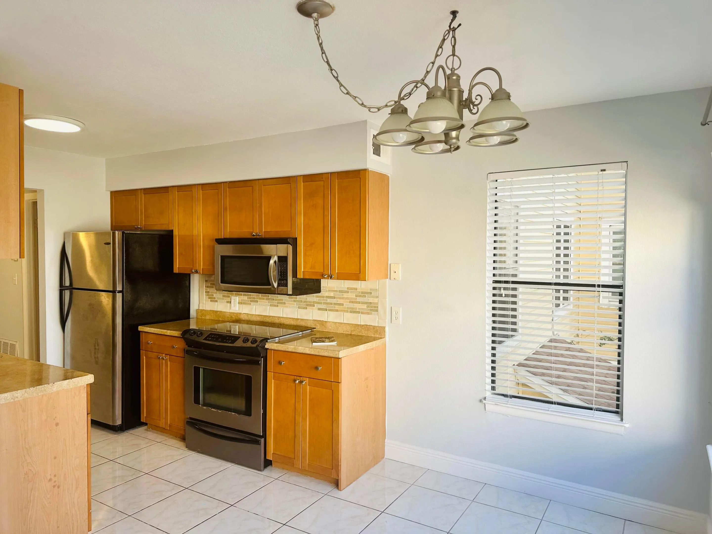 225 S TROPICAL Trail #320