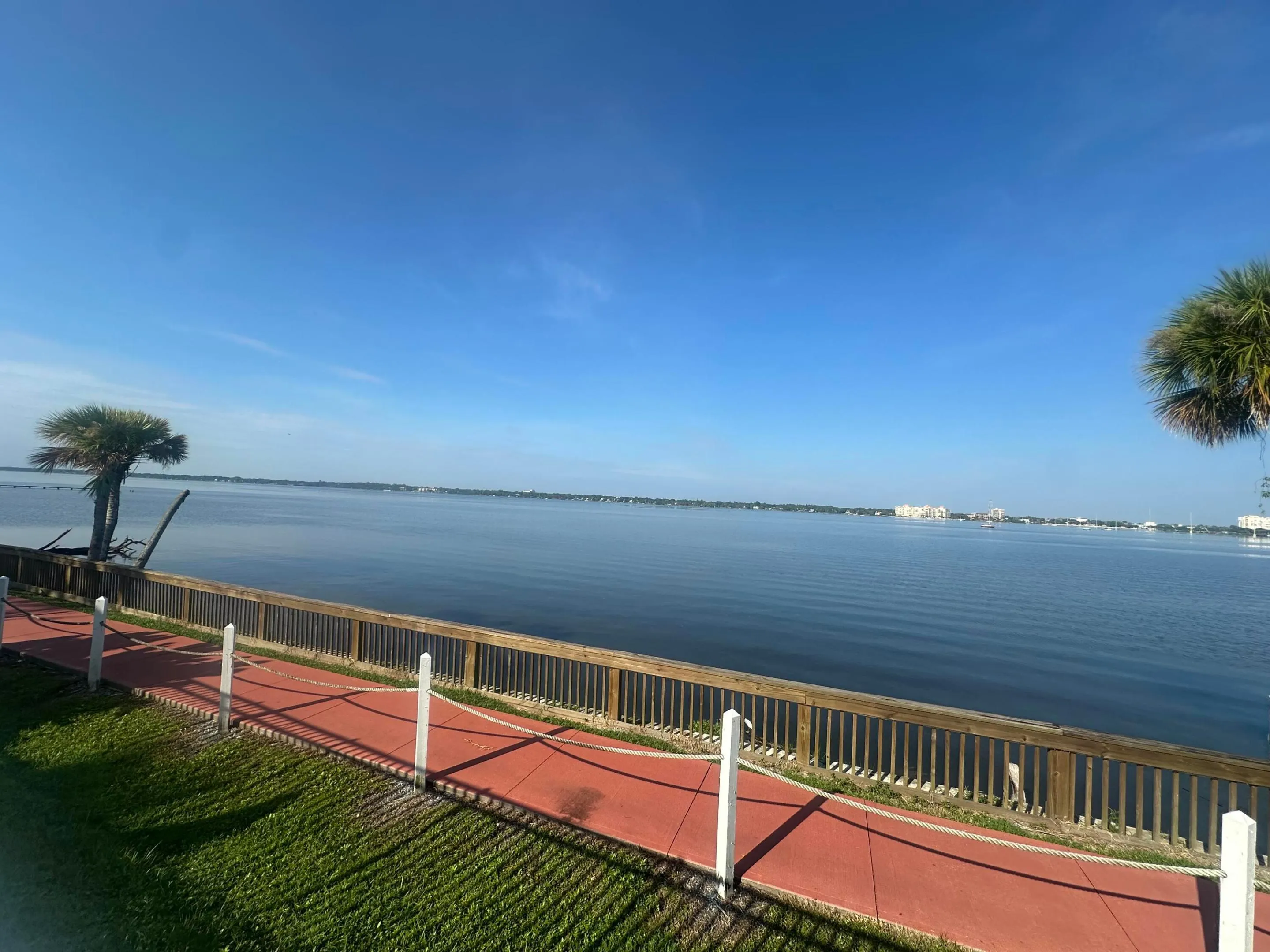 225 S TROPICAL Trail #320