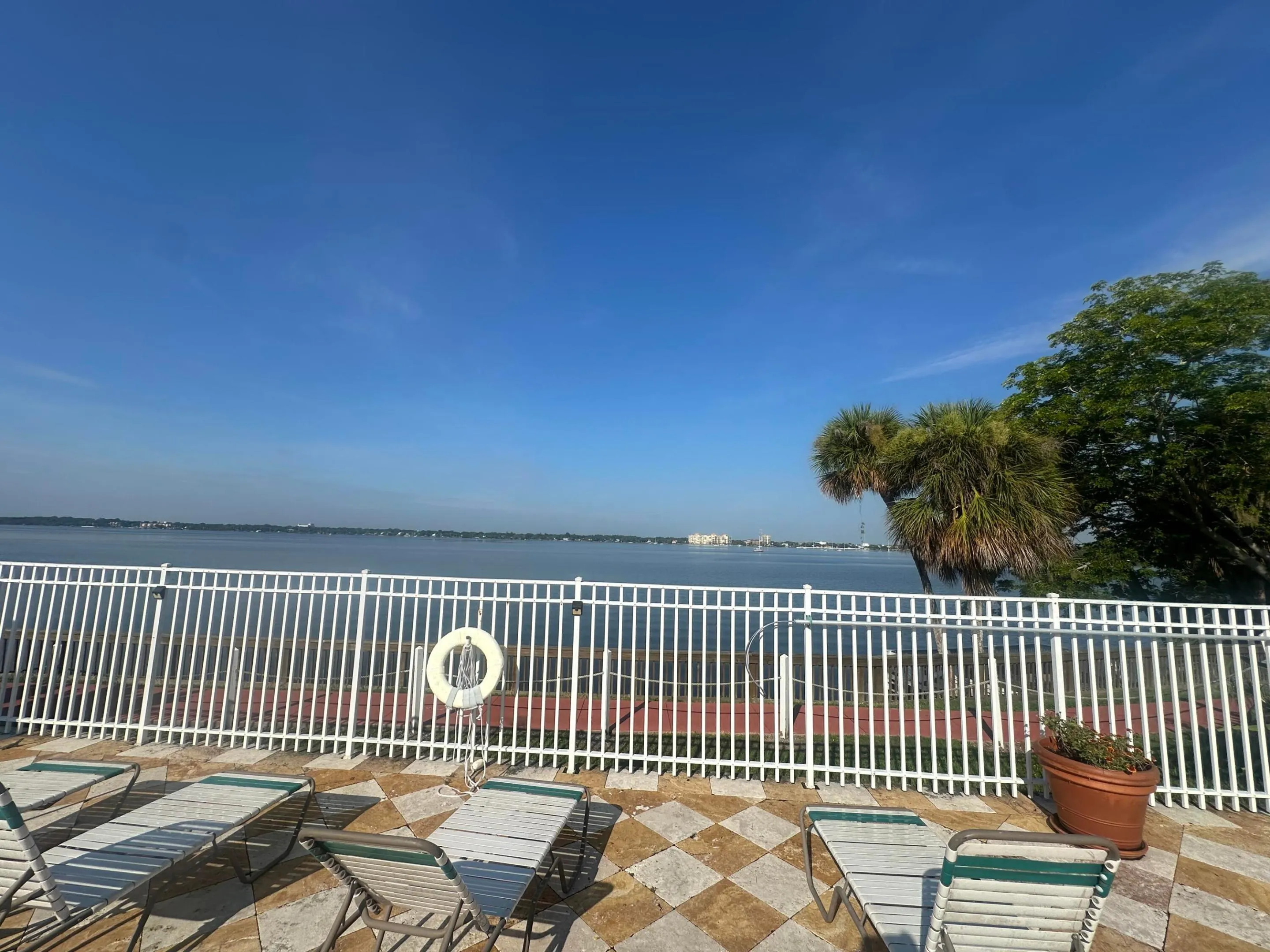 225 S TROPICAL Trail #320