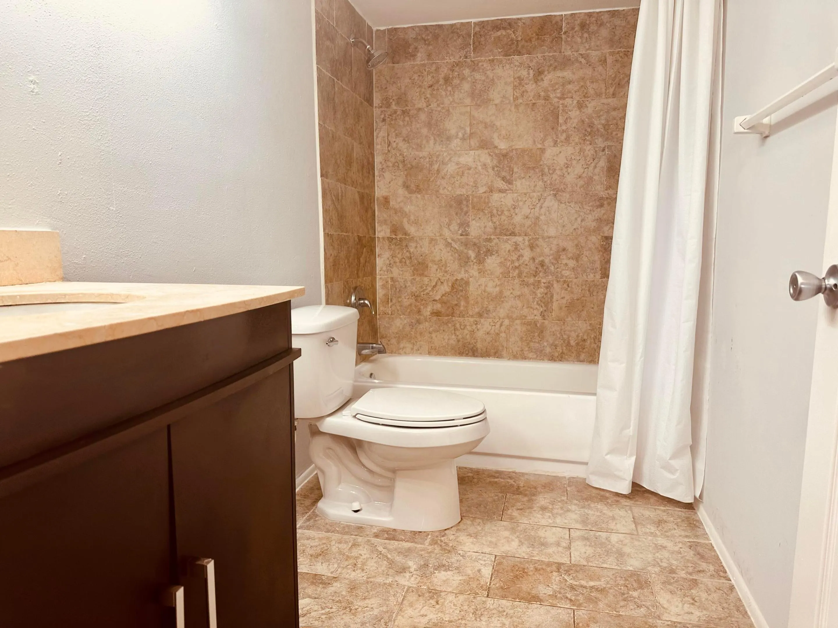 225 S TROPICAL Trail #320