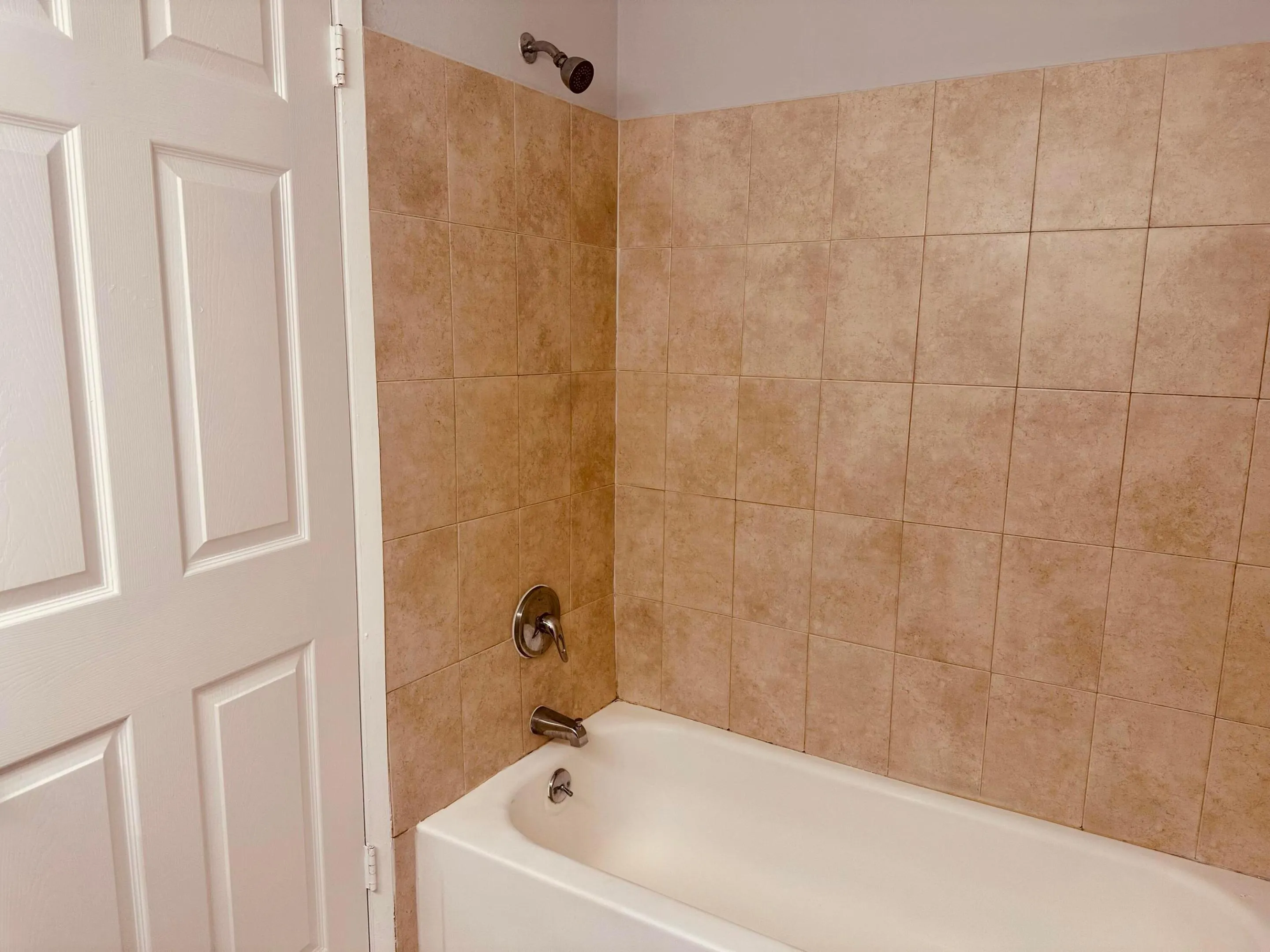 225 S TROPICAL Trail #320
