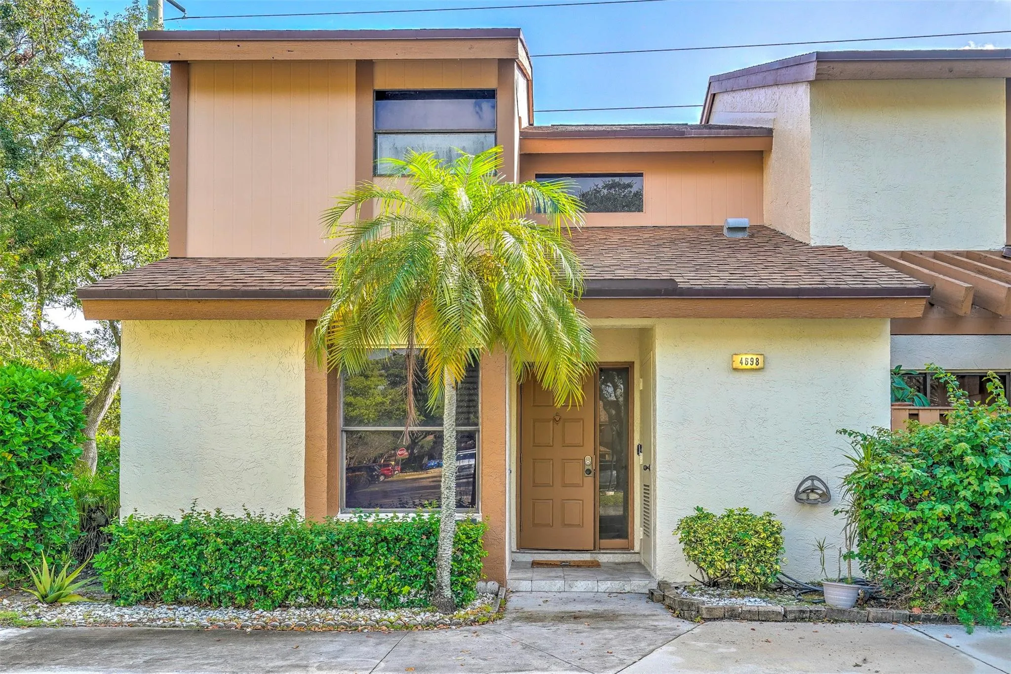 4698 NW 30TH Street