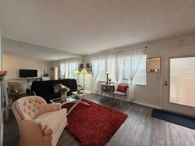 3304 ARUBA Way #E2