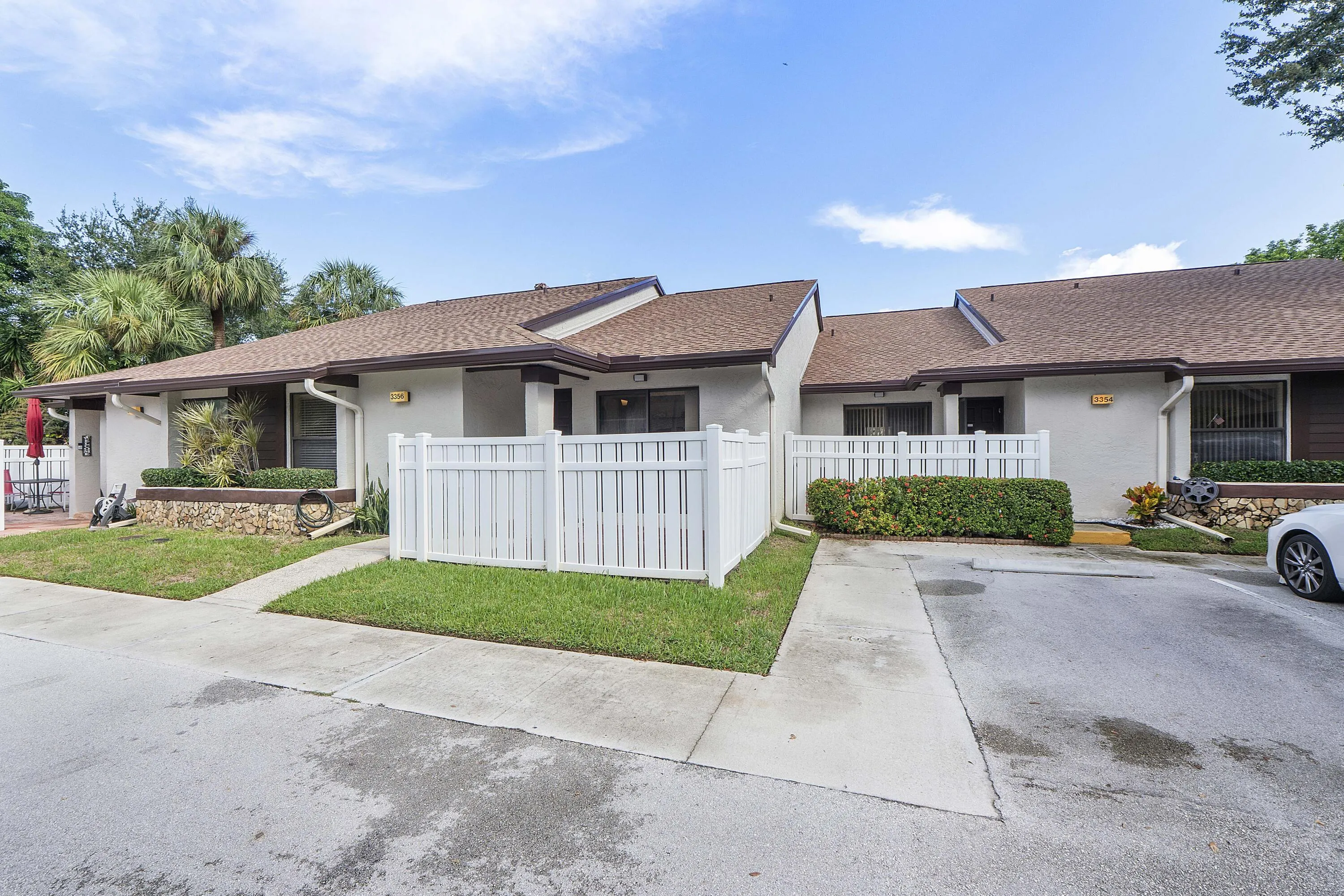 3356 CARAMBOLA Circle S