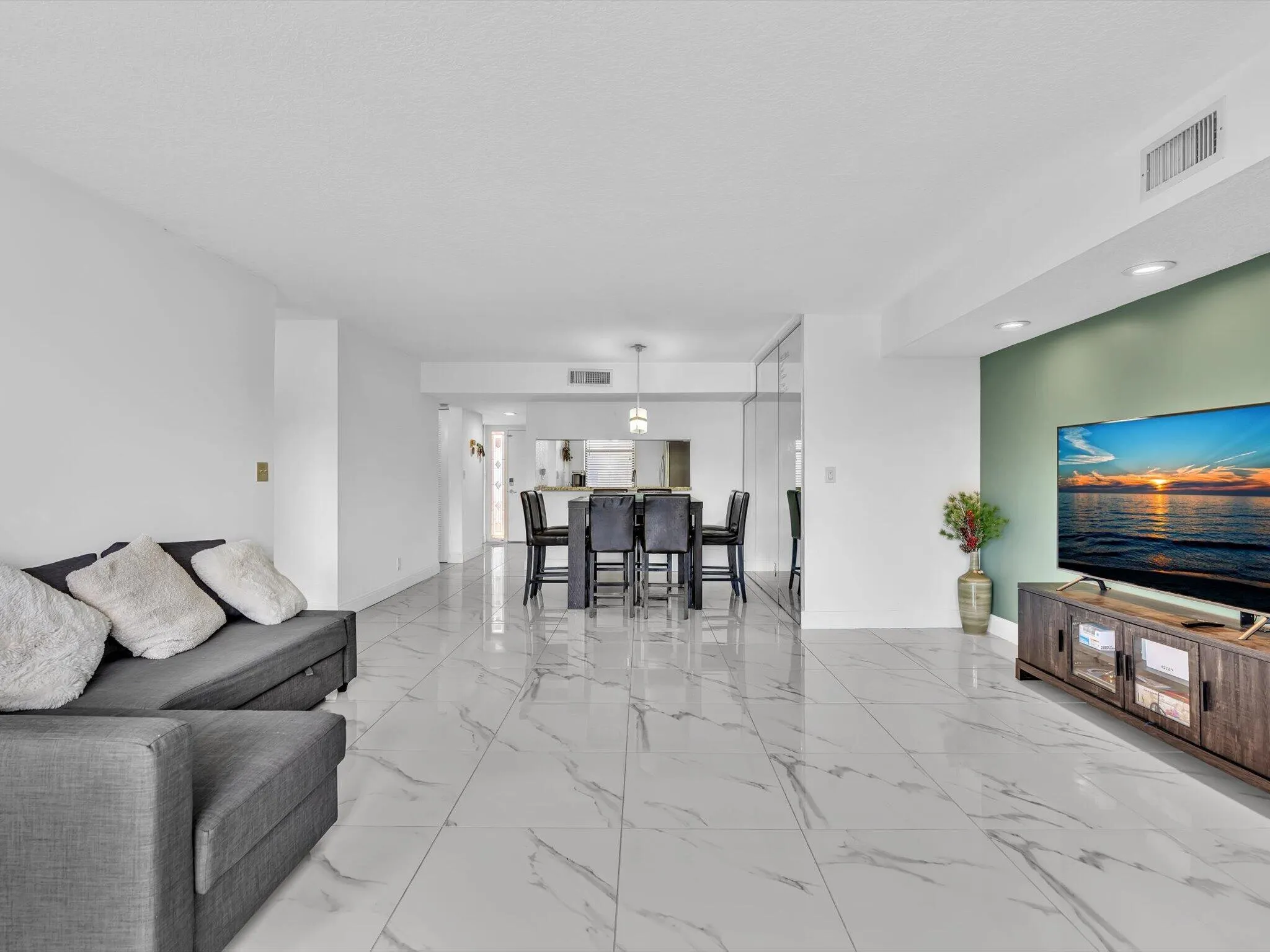 2659 Carambola Circle N #306