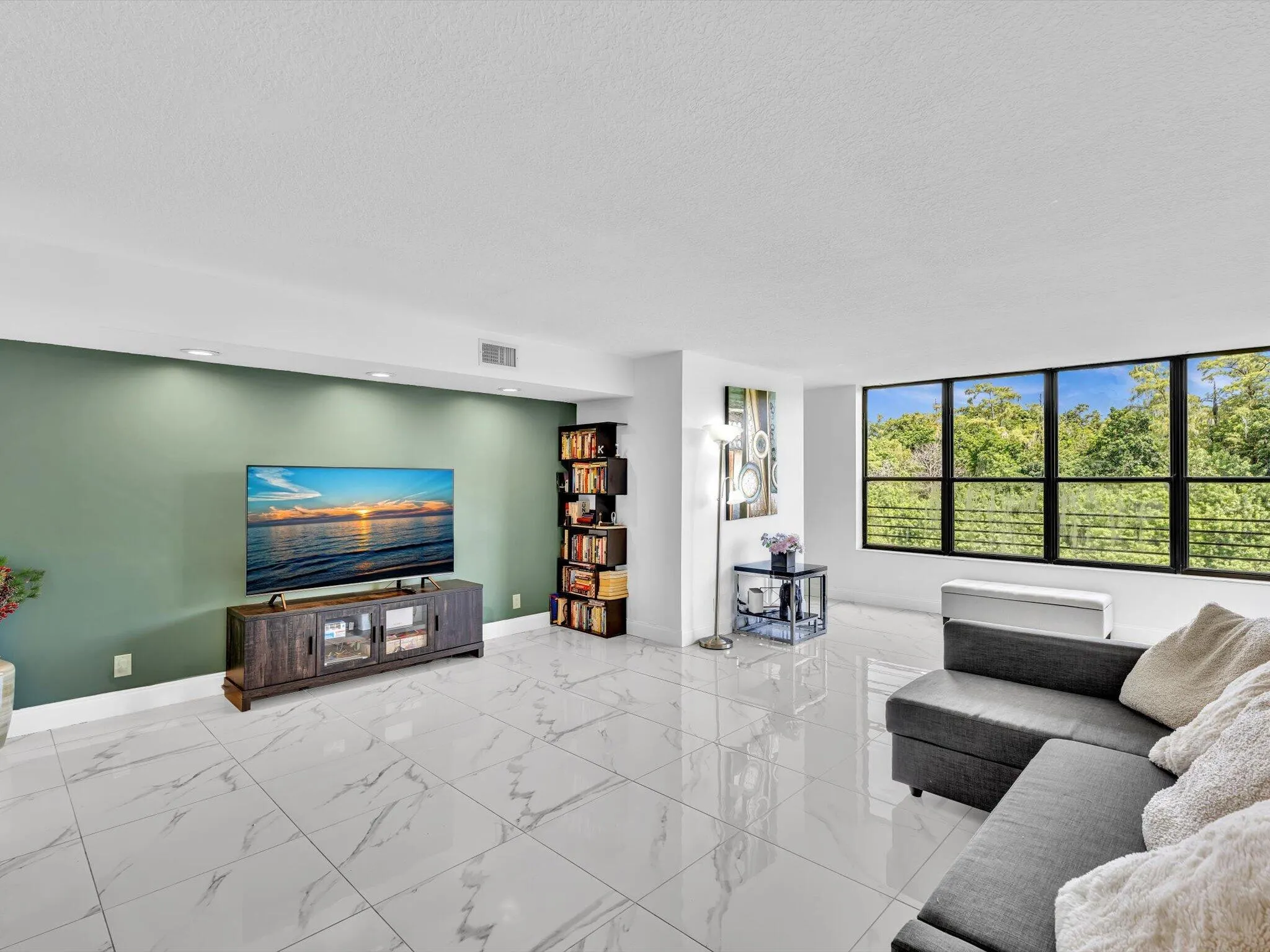 2659 Carambola Circle N #306