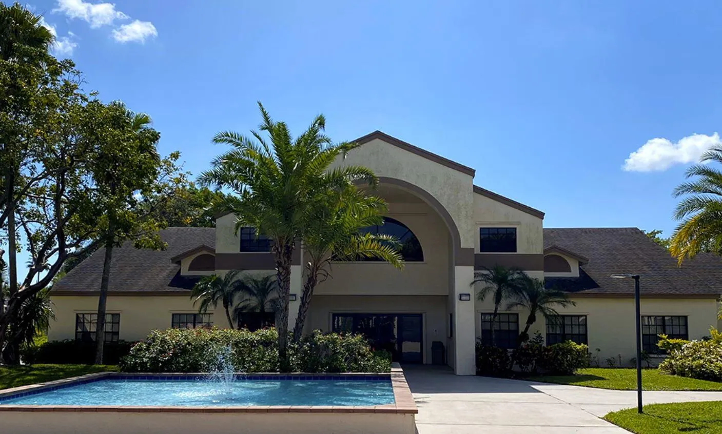 2659 Carambola Circle N #306