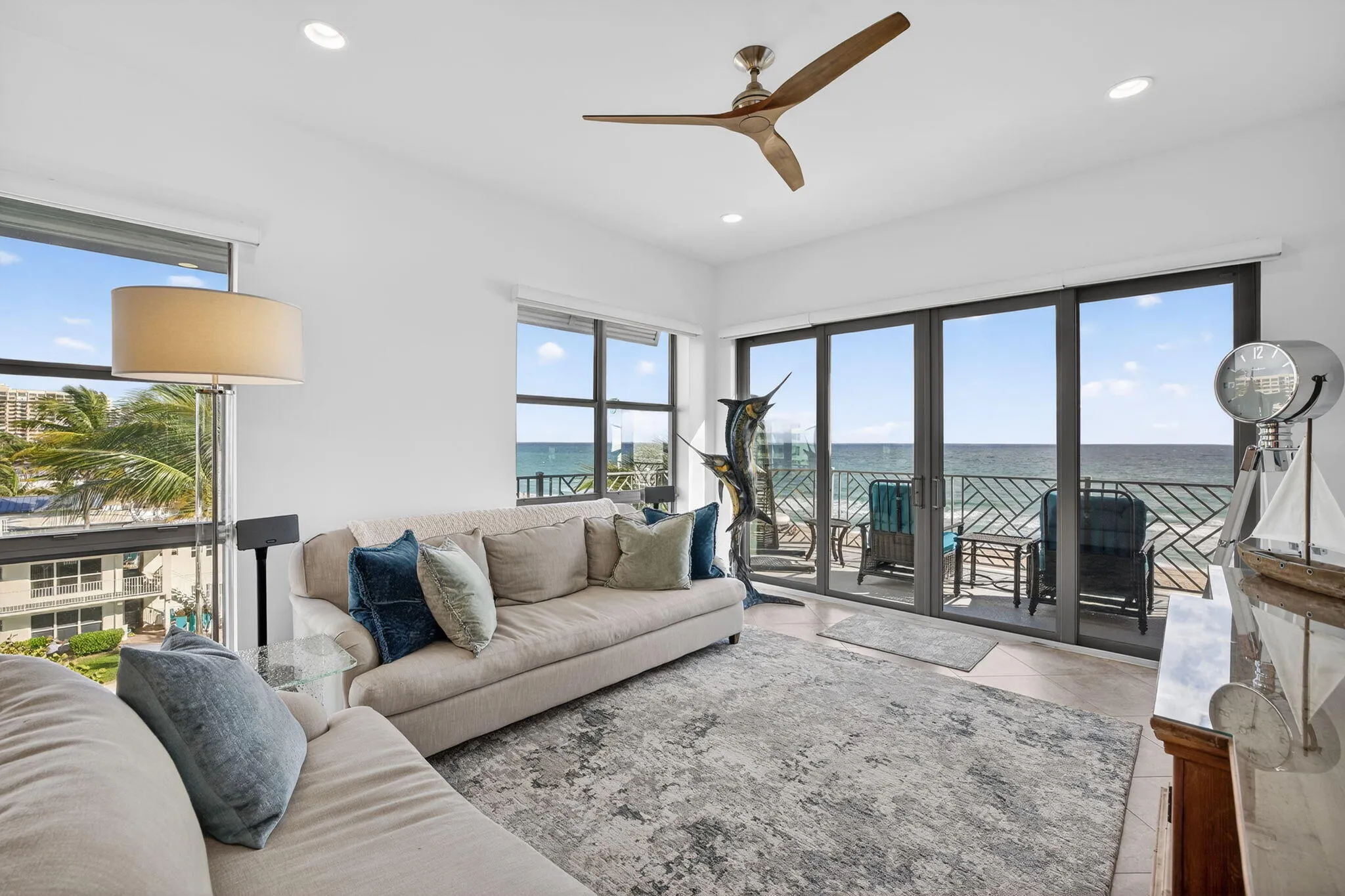 4510 El Mar Drive #405