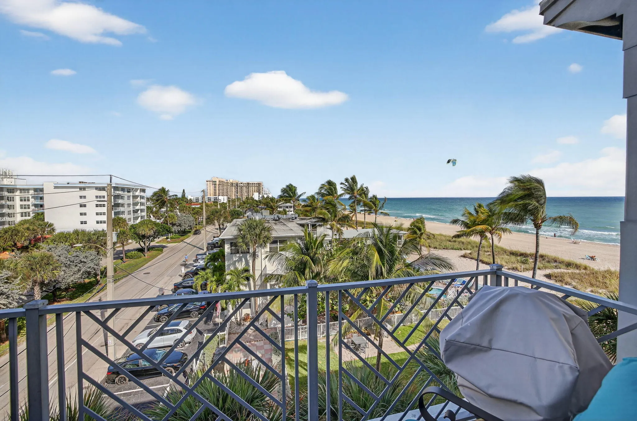 4510 El Mar Drive #405