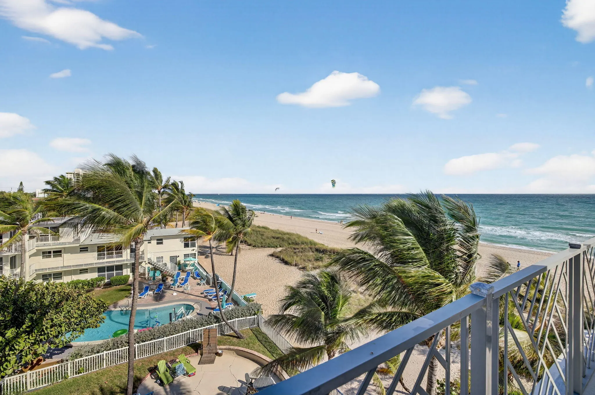 4510 El Mar Drive #405