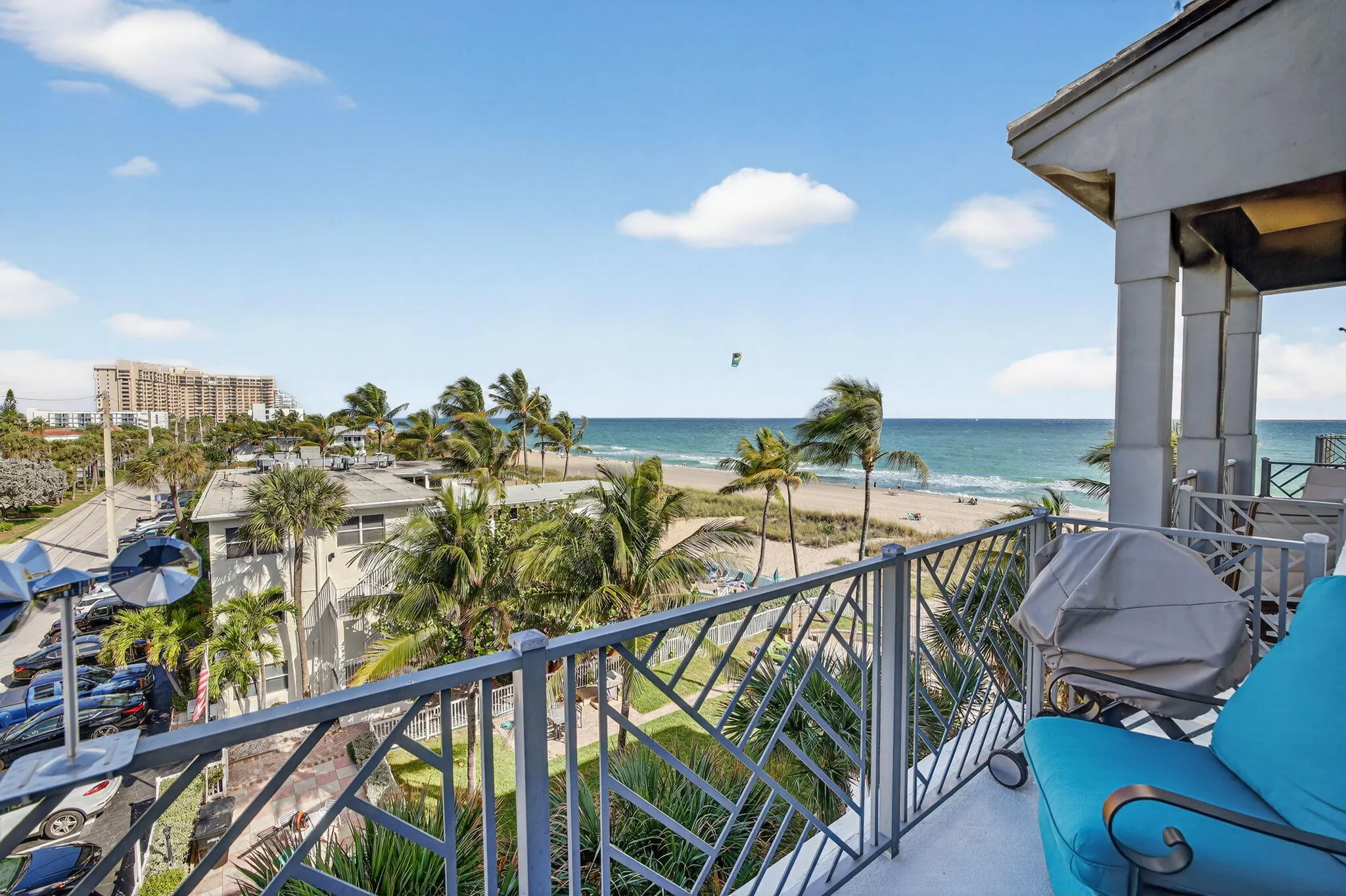 4510 El Mar Drive #405